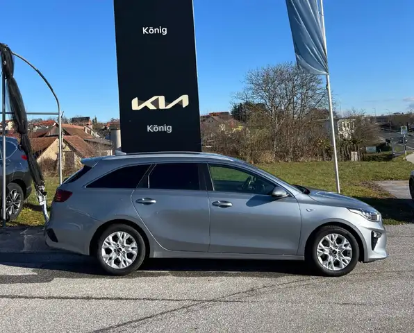 Kia Ceed SW / cee'd SW Silber
