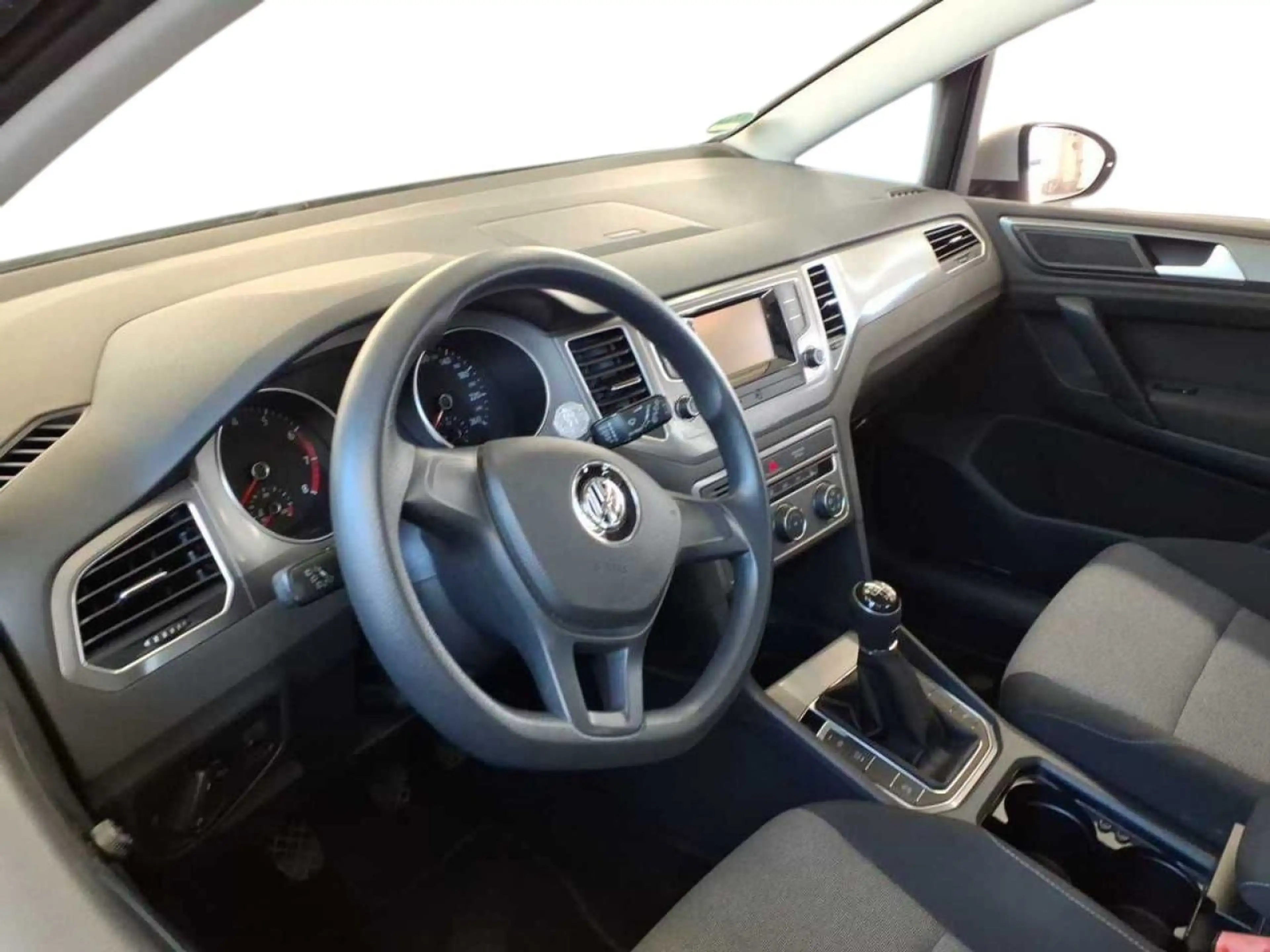 Volkswagen Golf Sportsvan 1.2TSI Trendline AHK Sitzh Klima — photo 7