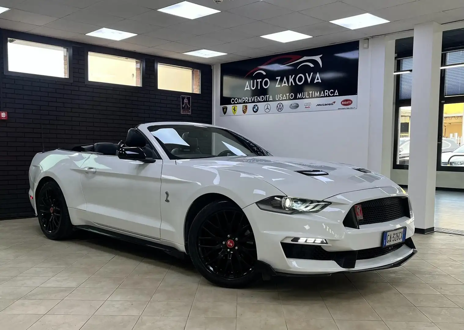 Ford Mustang SHELBY GT 500 Blanc - 1