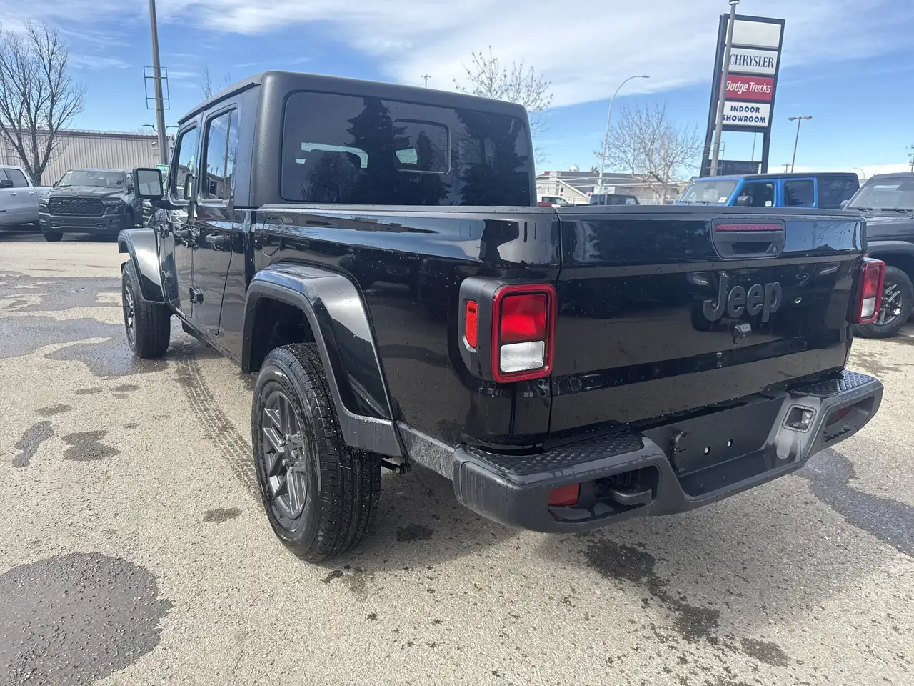 Jeep Gladiator снимка Jeep Gladiator