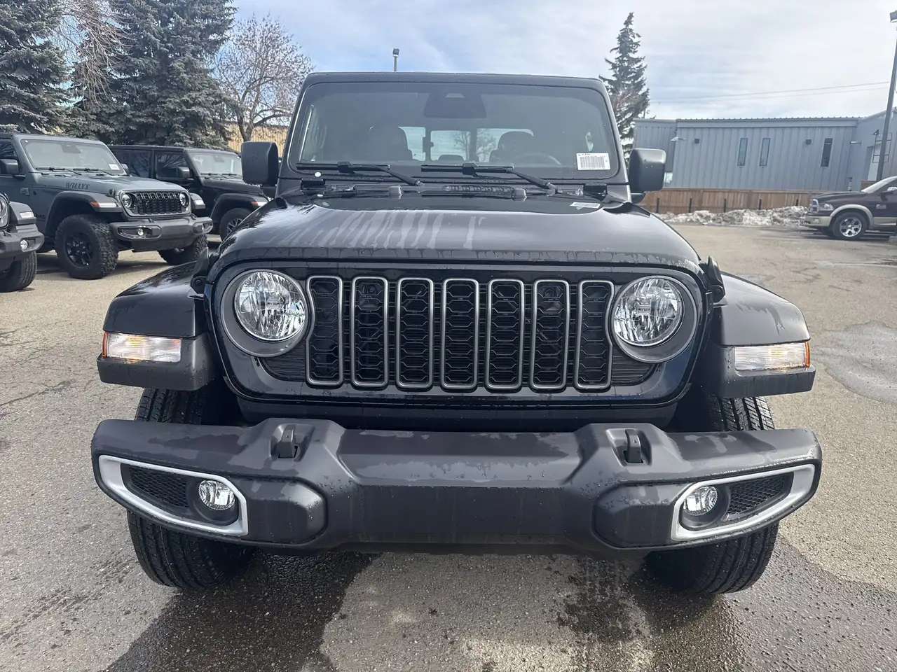 Jeep Gladiator снимка Jeep Gladiator
