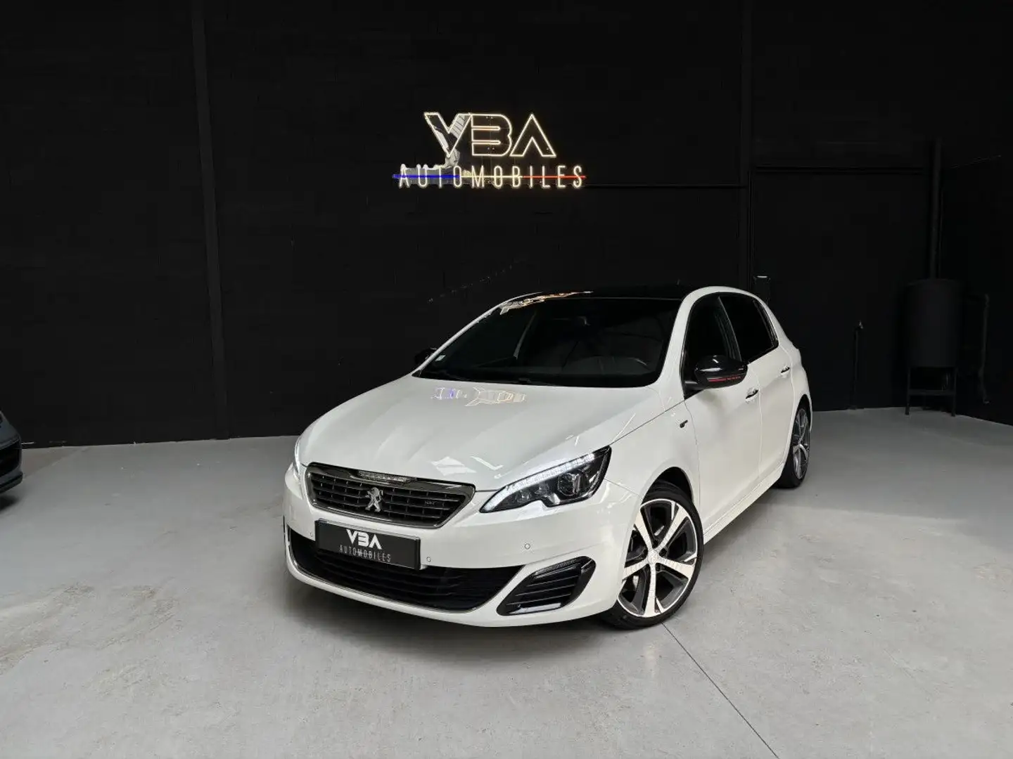 Peugeot 308 (2) 2.0 BlueHDi 180 S&S EAT6 GT Blanc - 2