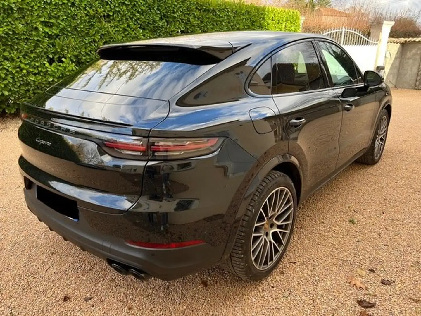 Porsche Cayenne Coupe E-Hybrid 3.0 V6 462 Tiptronic Platinum Noir - 2