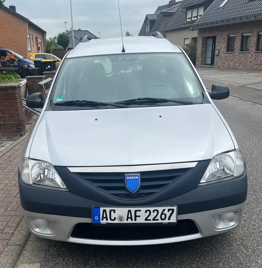 Dacia Logan Logan MCV 1.6 Ambiance Grau - 2