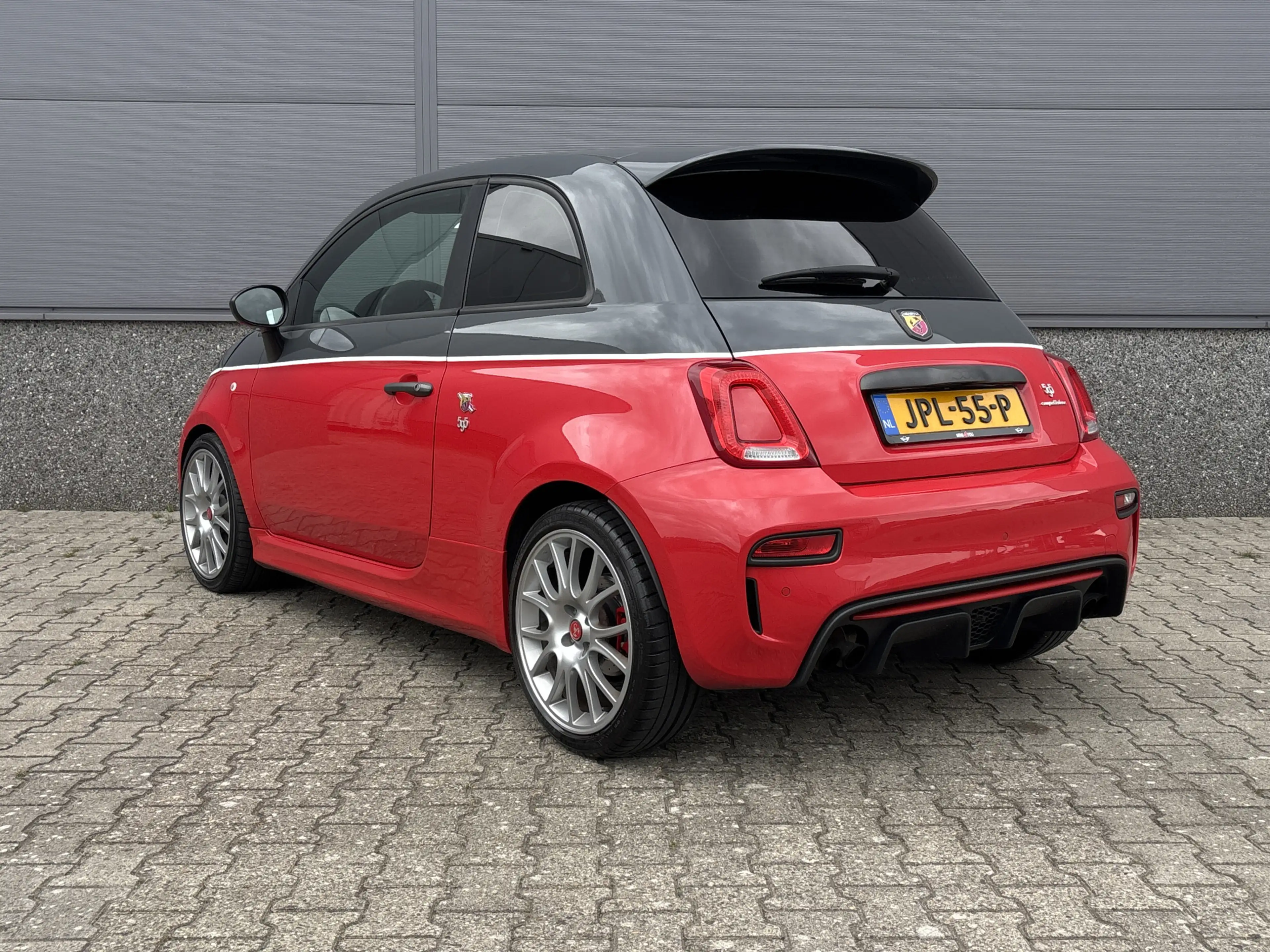 Fiat 500 Abarth 1.4 T-Jet Competizione 70th Anniversary - Monza - — photo 4