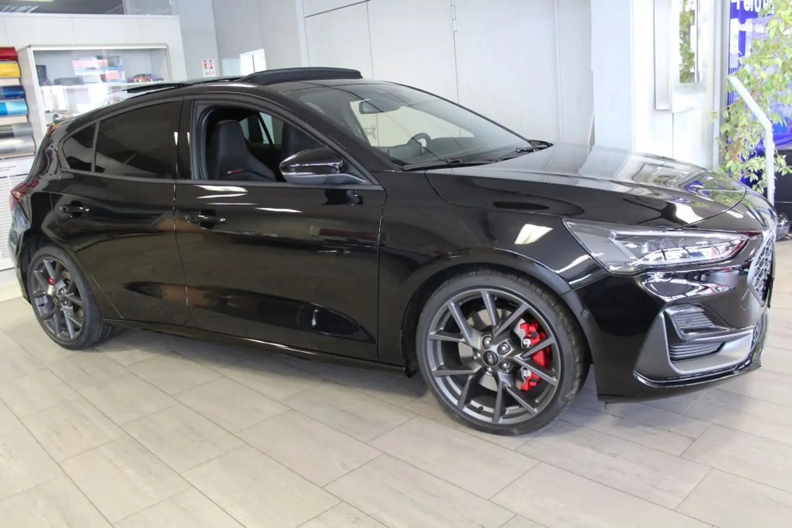 Ford Focus 2.3 EcoBoost ST X *PANO*B&O*ACC*LED*TWA* Schwarz - 2