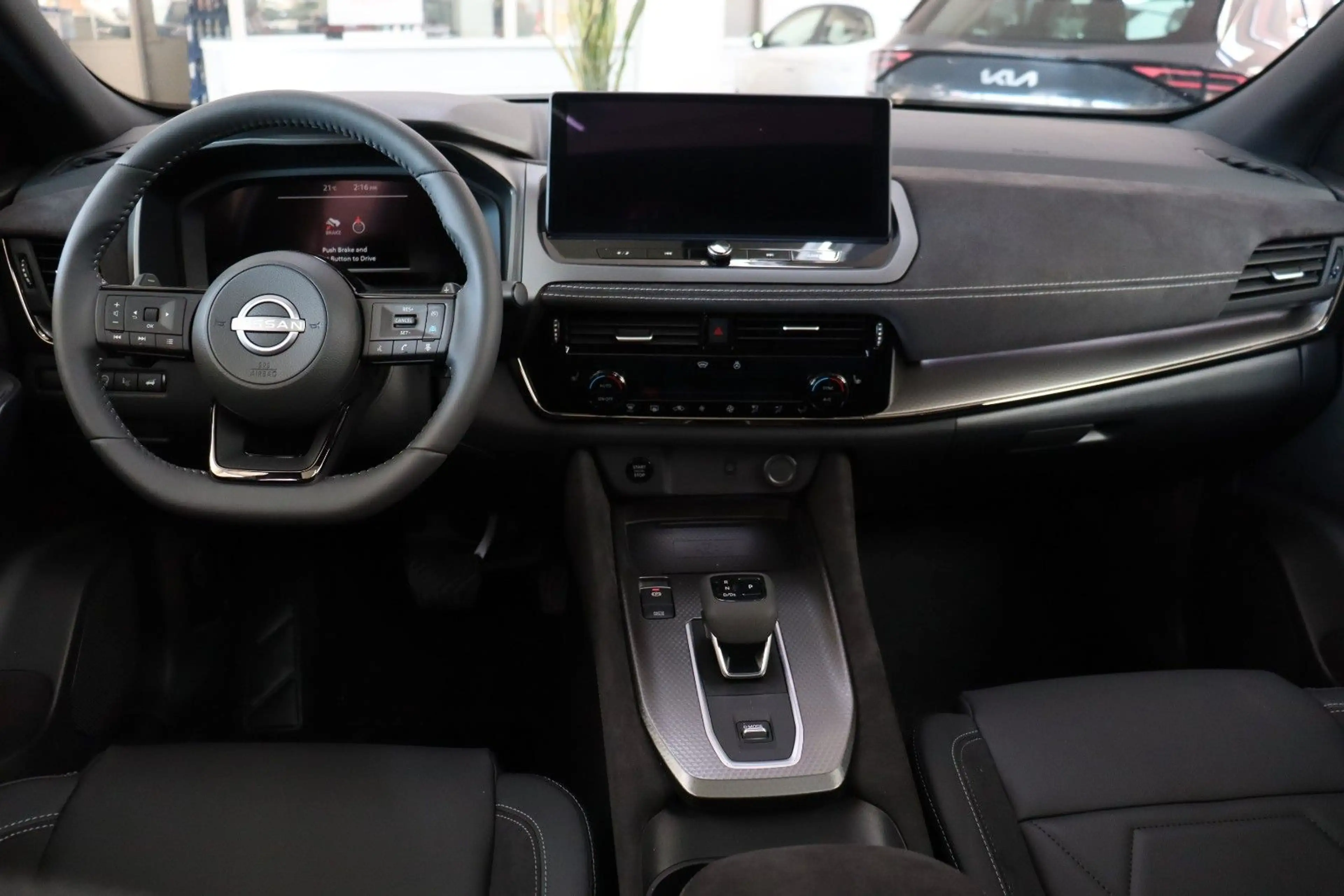 Nissan Qashqai N-DESIGN 1.3 Pano Leder eHeck SOFORT — photo 7