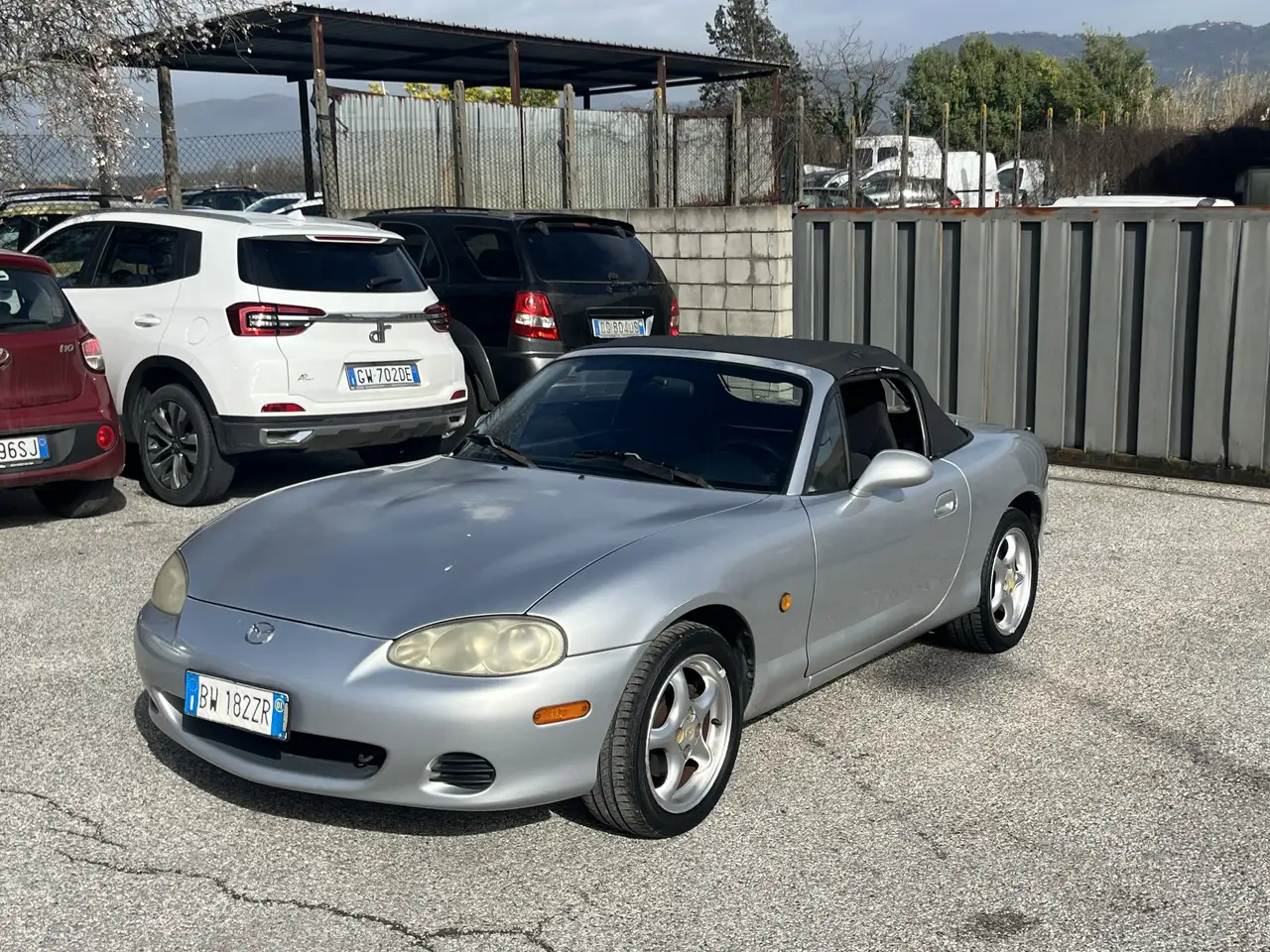 Mazda MX-5 1.6i 16v DA SISTEMARE, foto 3