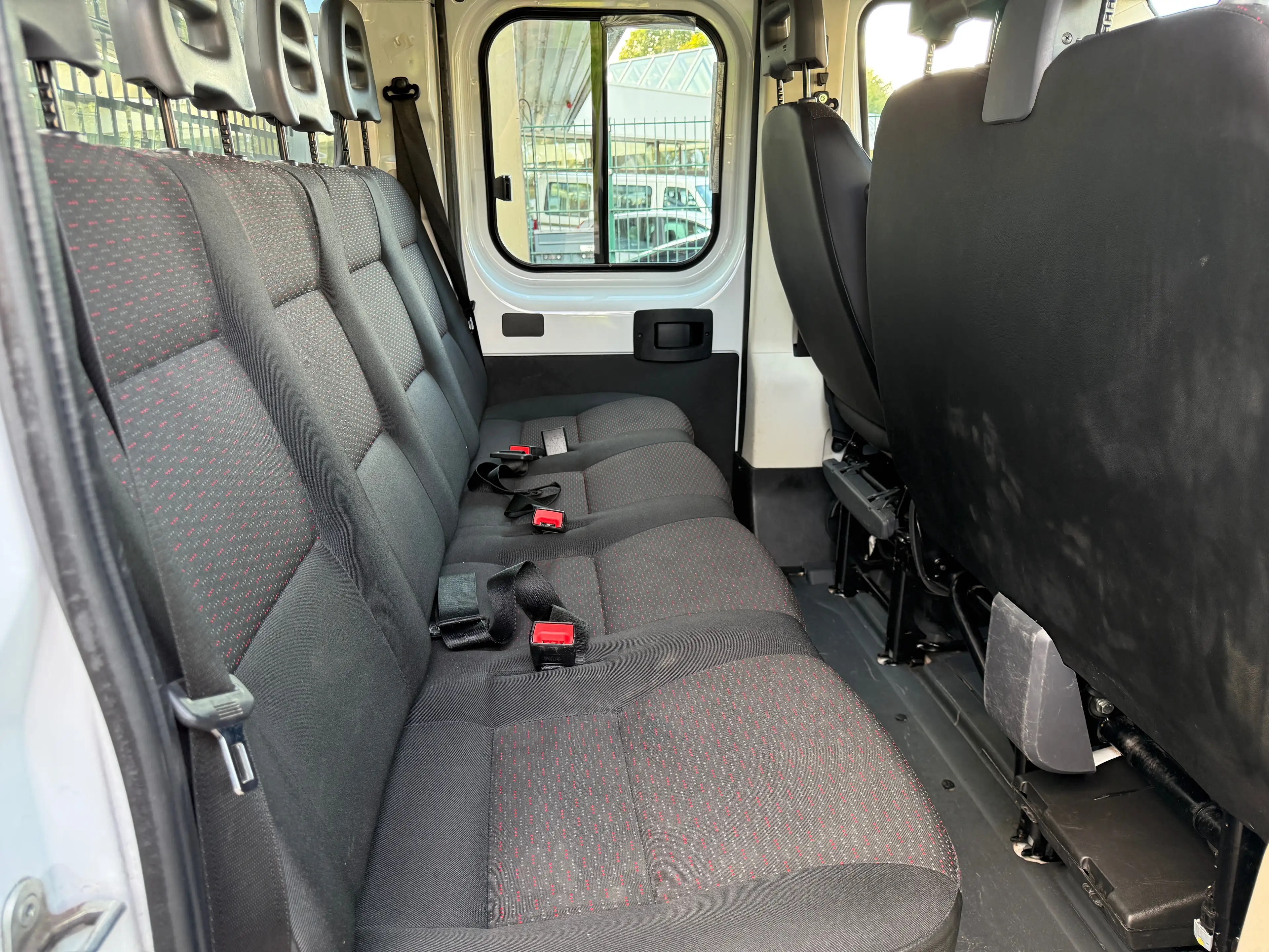 Peugeot Boxer Pritsche Doka 435 BlueHDi L4 *nur 48 TKM*HU neu*Klima*Tempomat* — photo 11