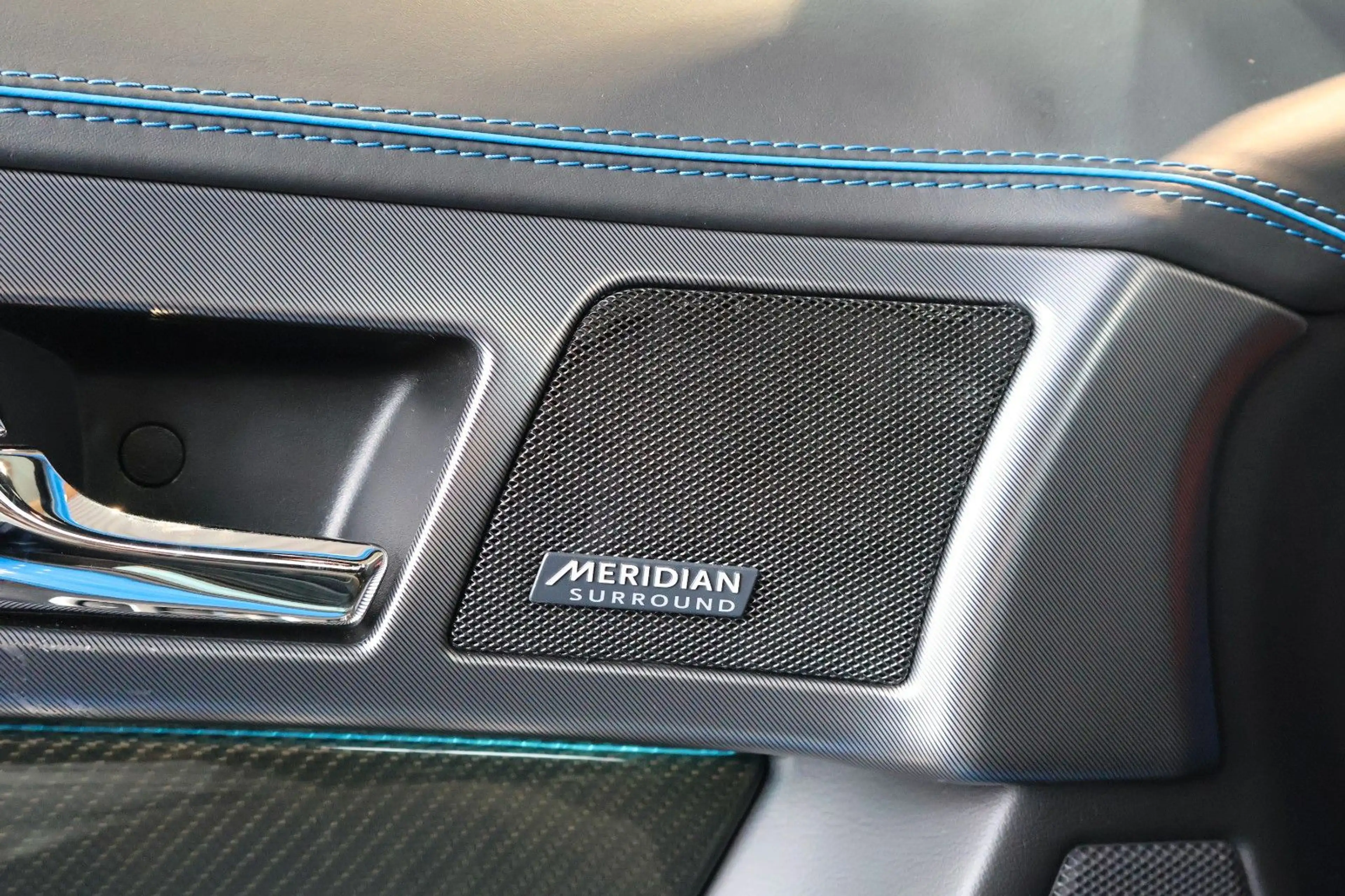 Jaguar XF 5.0 L V8 Kompressor XFR-S/MERIDIAN/1of200/R20 — photo 11
