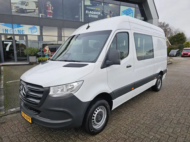 Mercedes-Benz Sprinter 315 CDI L2-H2 RWD Base DC * Camera * MBUX * Trekha