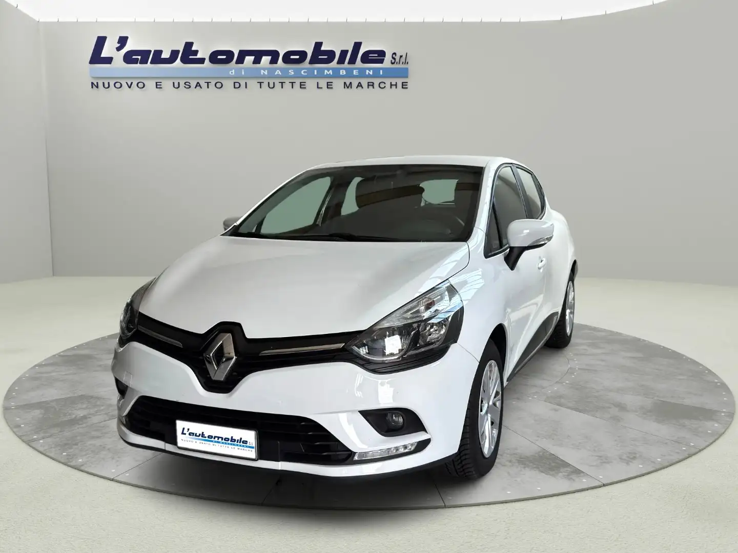 Renault Clio Clio 0.9 tce Moschino Life Gpl 90cv Bianco - 2