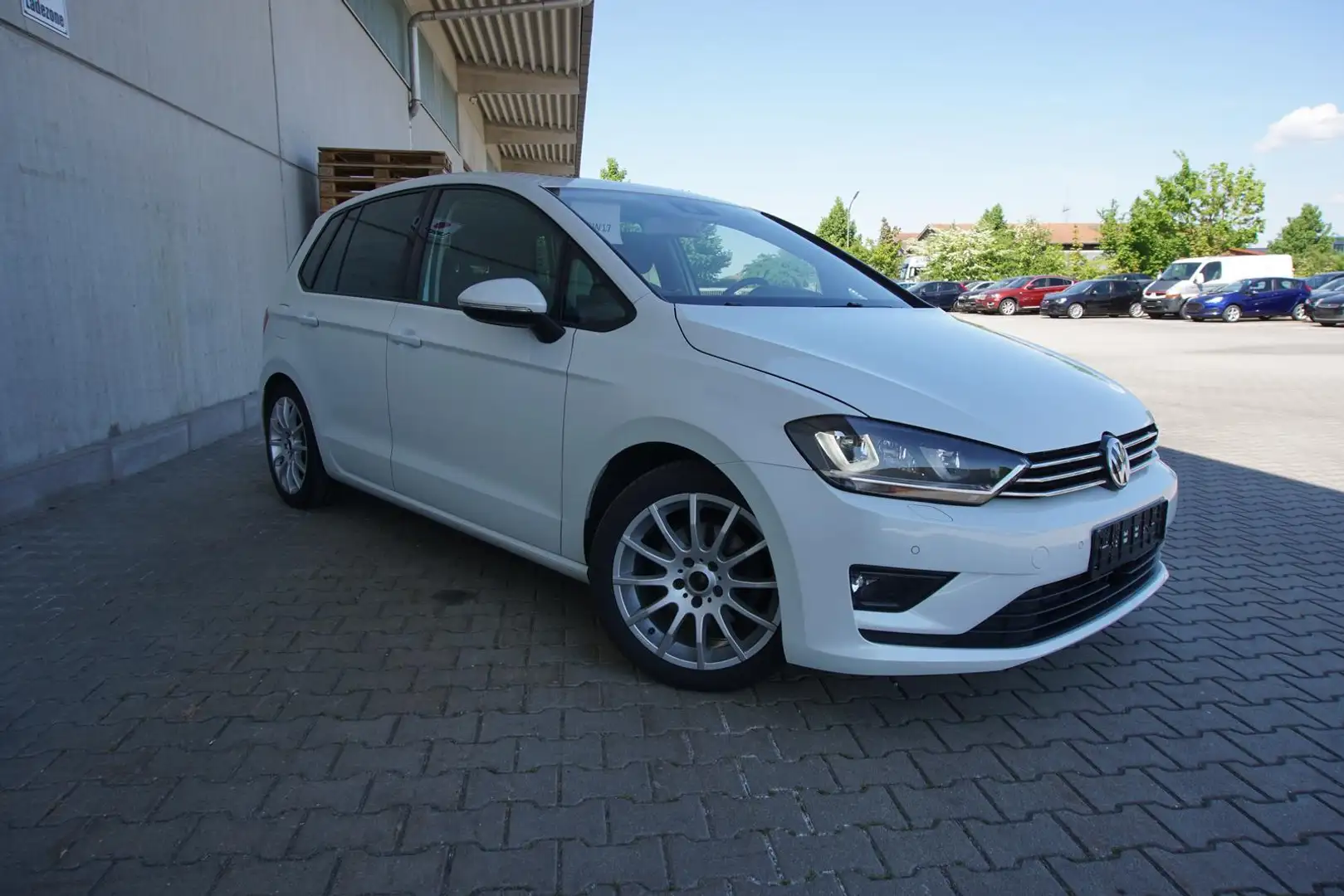 Volkswagen Golf Sportsvan 2.0TDI DSG Pano AHK Standheiz Kamera Blanco - 1