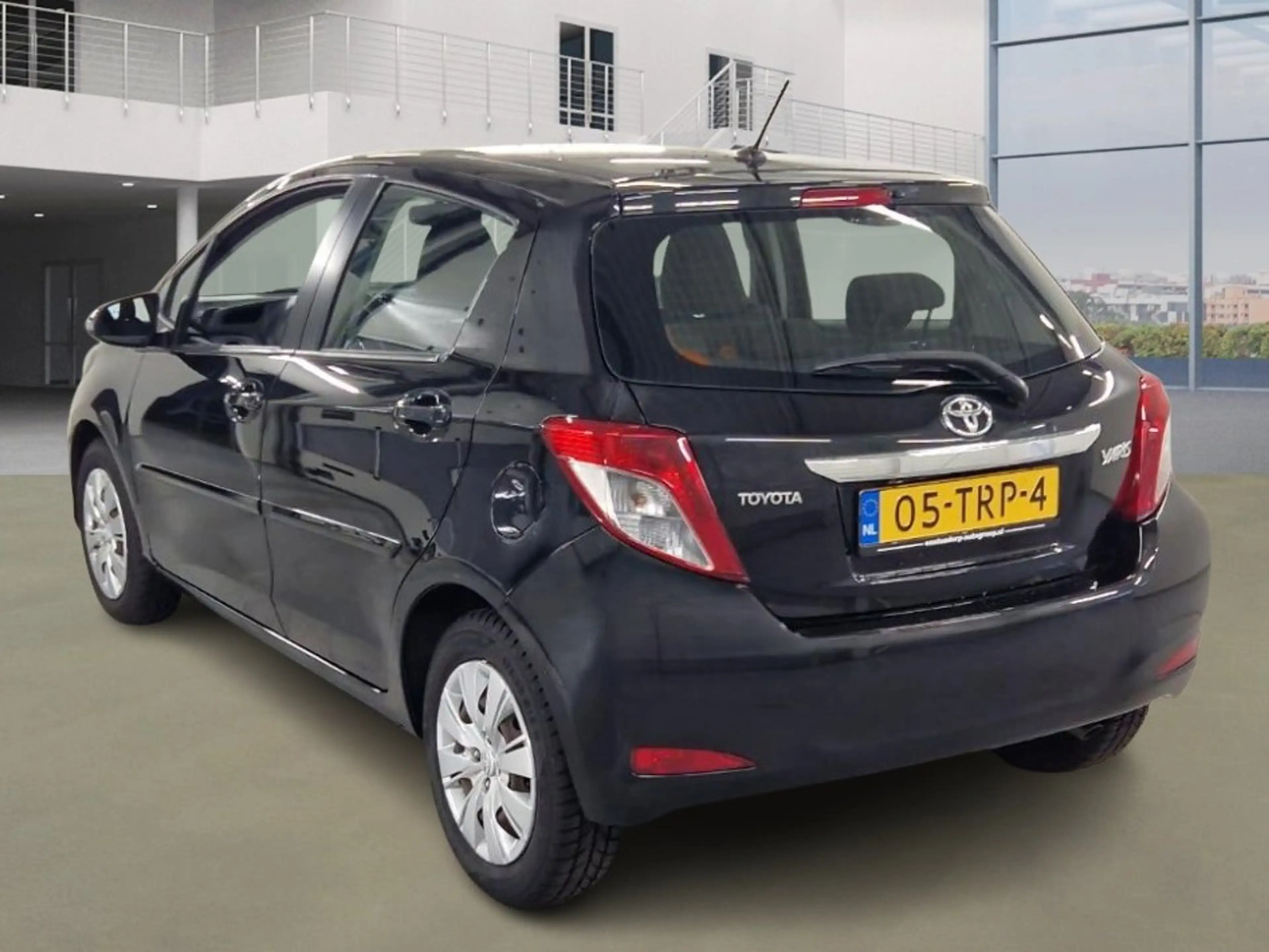 Toyota Yaris 1.3 VVT-i Aspiration 2e Eig. 26.200 km +NAP NL-aut — photo 4