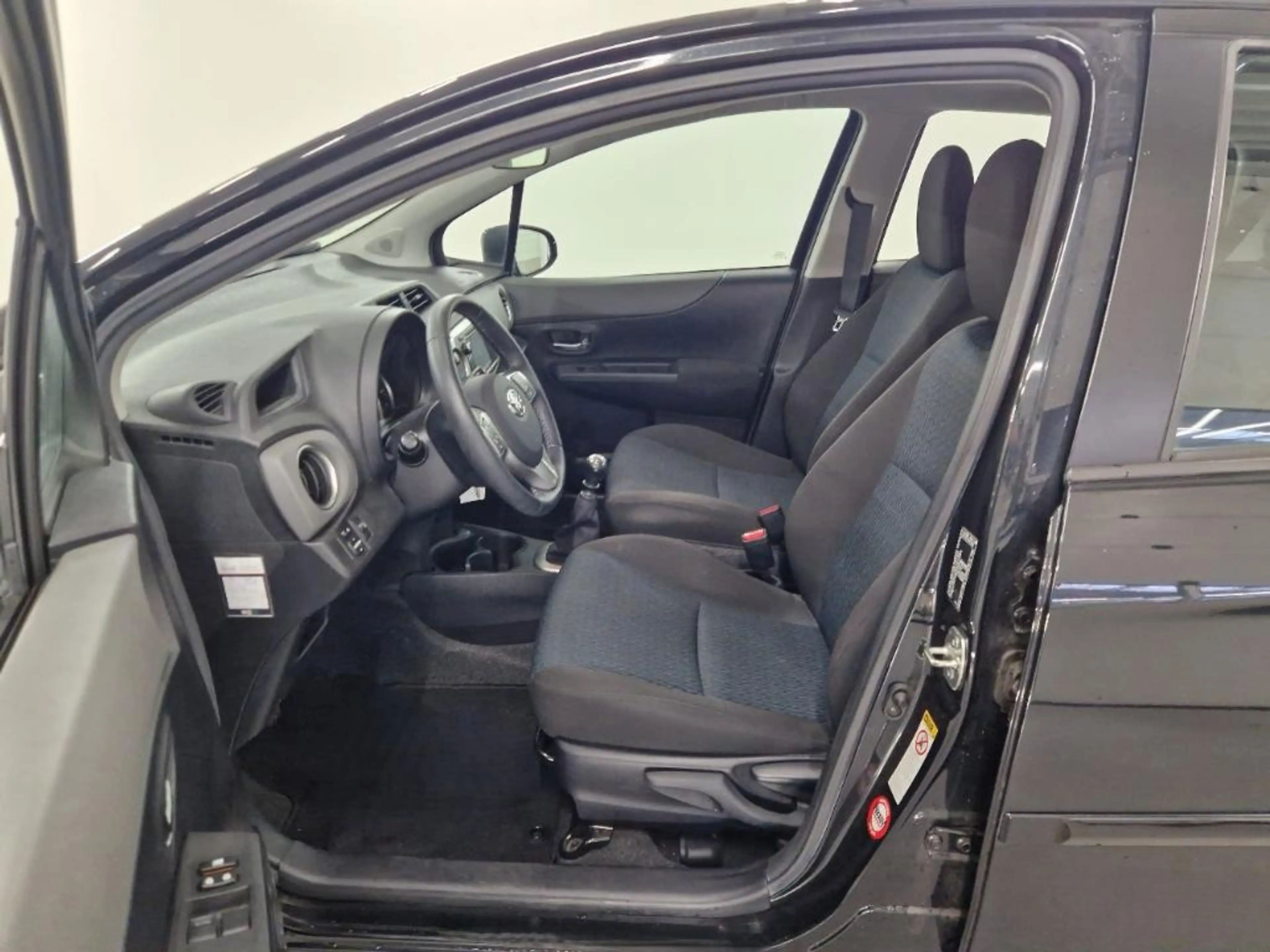 Toyota Yaris 1.3 VVT-i Aspiration 2e Eig. 26.200 km +NAP NL-aut — photo 5