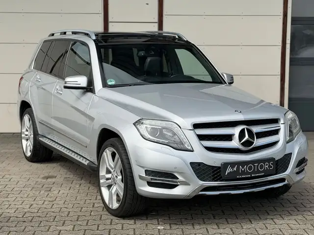 Mercedes-Benz GLK 250 CDI 4Matic/SPORTPAKET/PANO/AHK/PTS