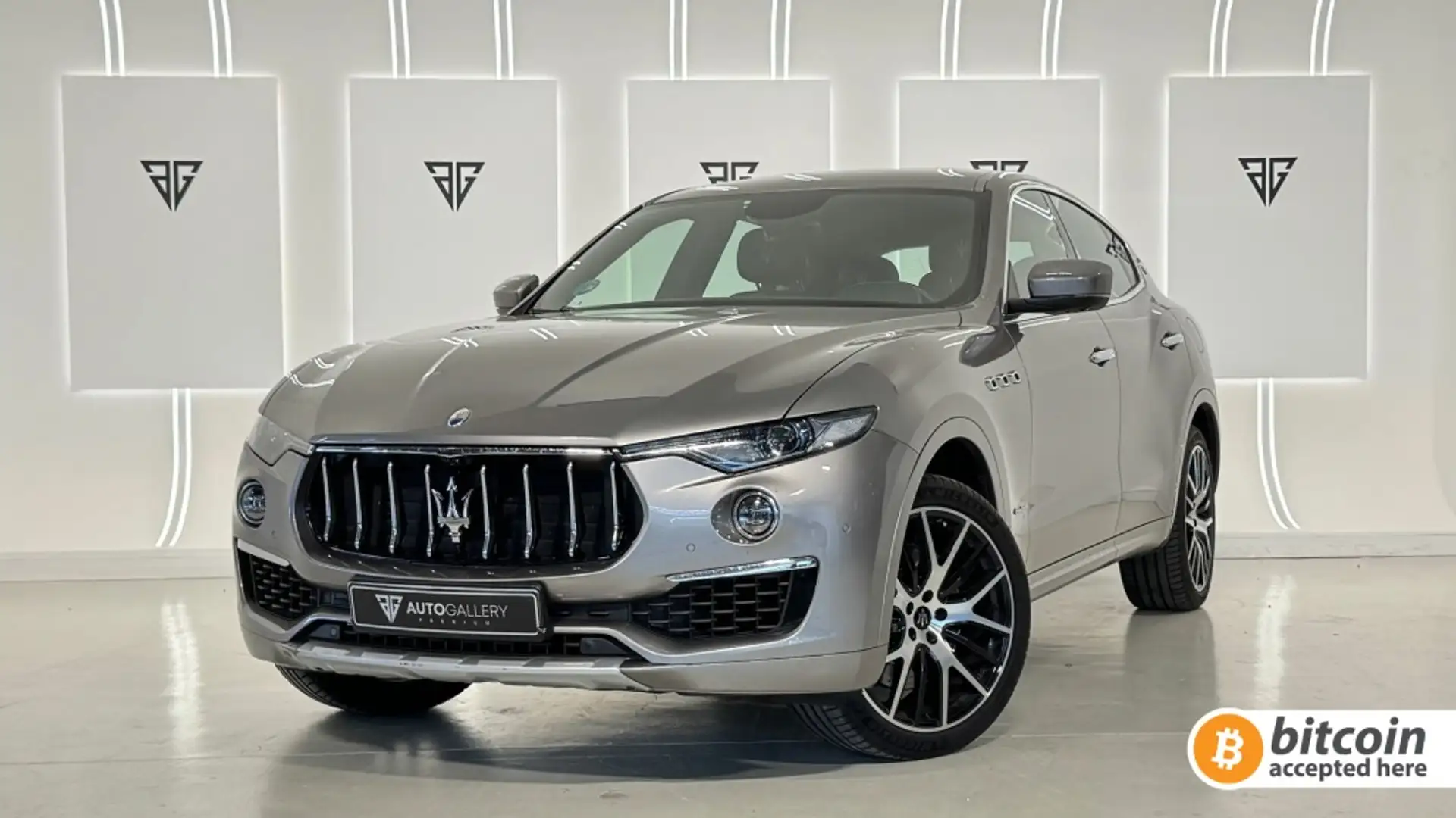 Maserati Levante 350 GranLusso Aut. Plateado - 1