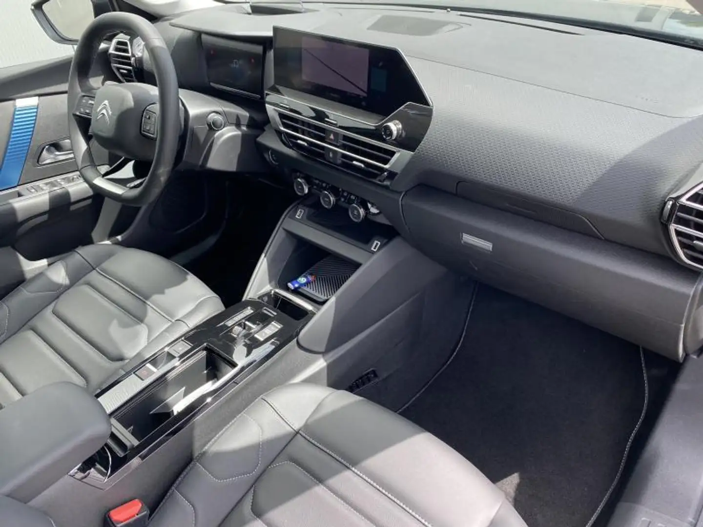 Citroen C4 SHINE PACK Negro - 2