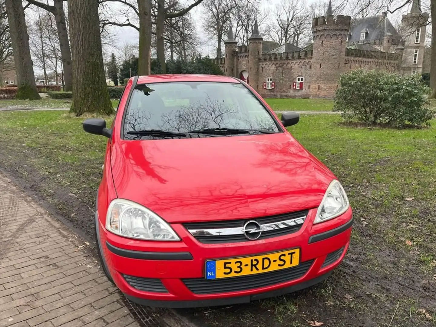 Opel Corsa 1.0-12V Rhythm 96k NAP Rood - 2