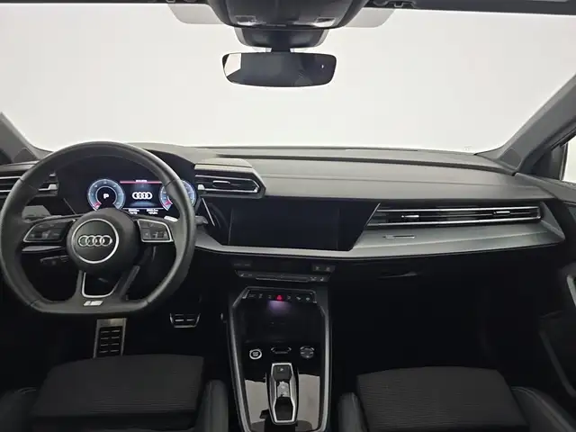 Audi A3 view 11
