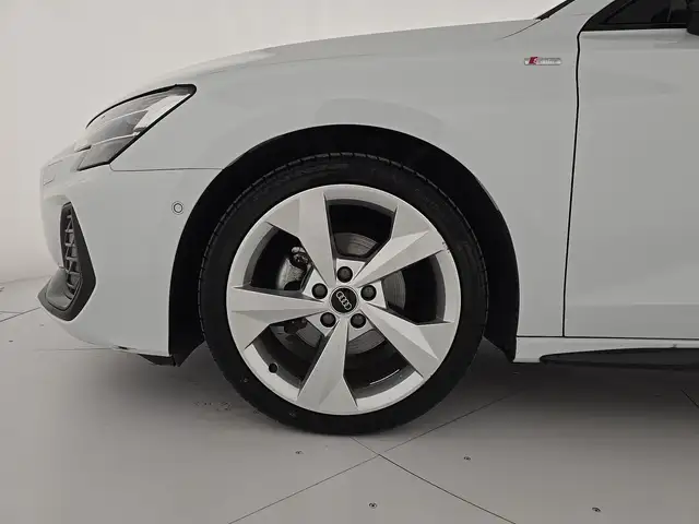 Audi A3 view 8