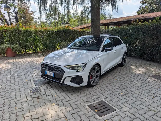 Audi S3 Sportback 2.0 tfsi Sport Attitude quattro s-tronic