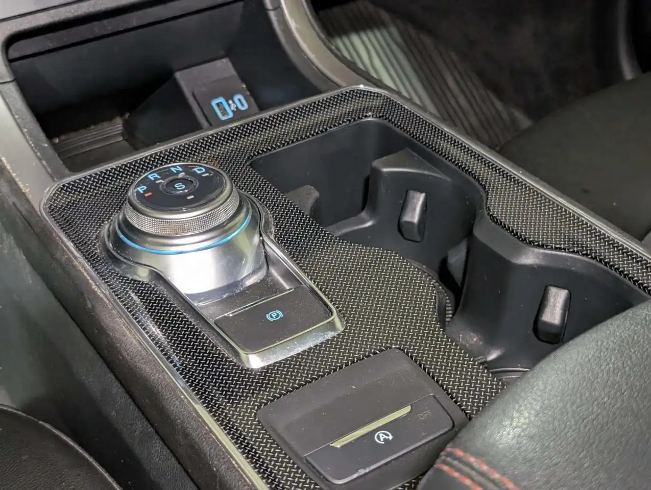Ford Edge снимка Ford Edge