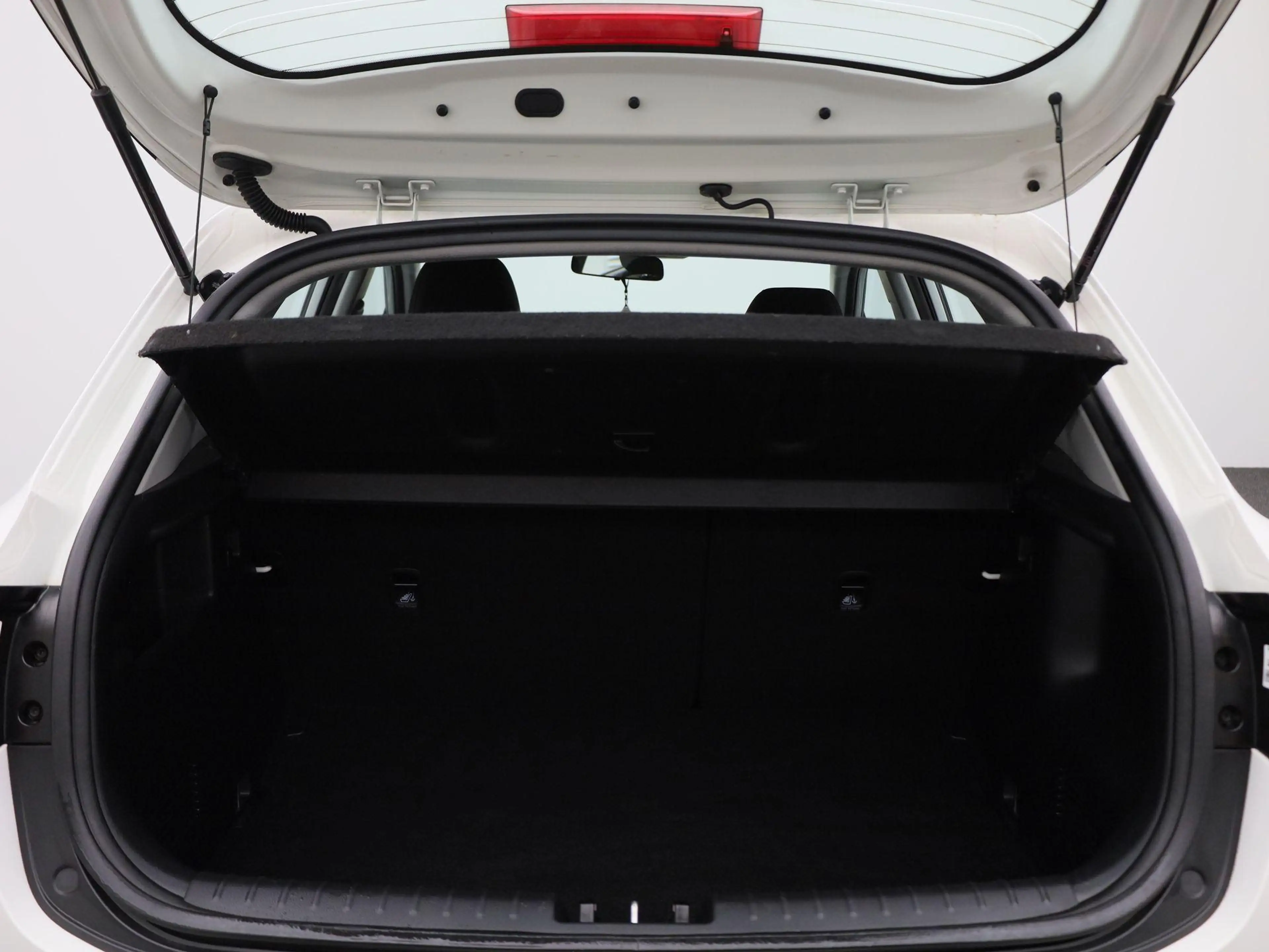 Kia Stonic 1.0 T-GDi MHEV ComfortLine — photo 14