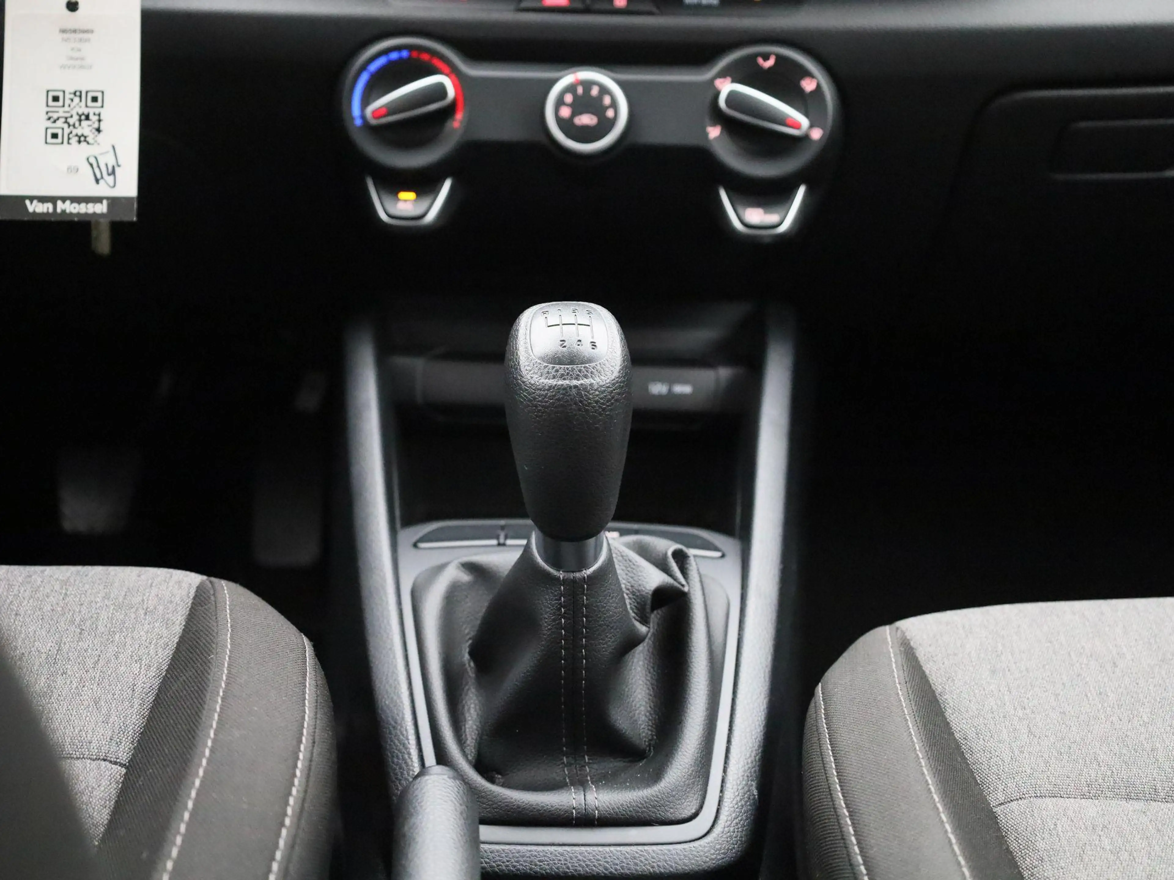 Kia Stonic 1.0 T-GDi MHEV ComfortLine — photo 10