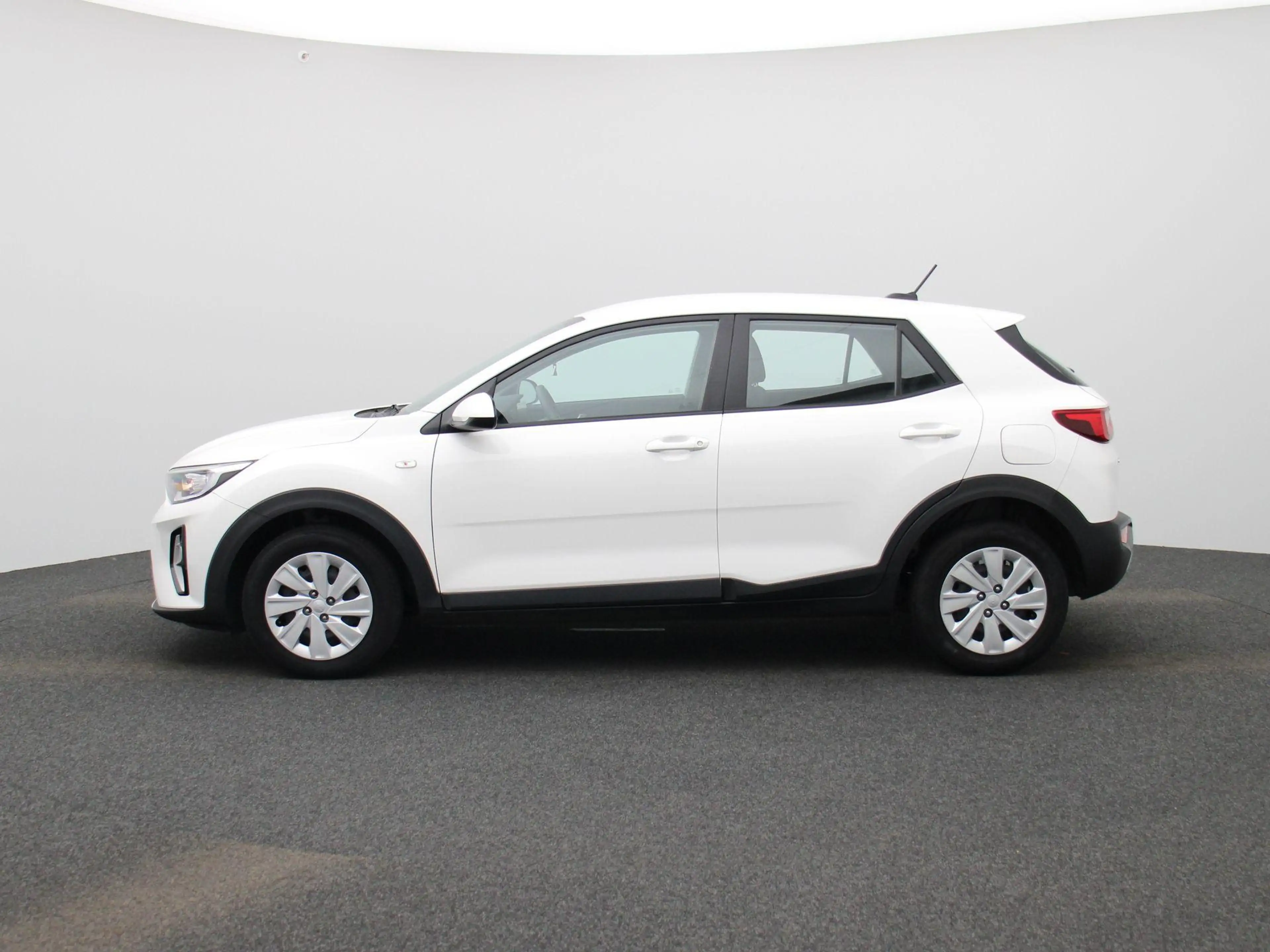 Kia Stonic 1.0 T-GDi MHEV ComfortLine — photo 4