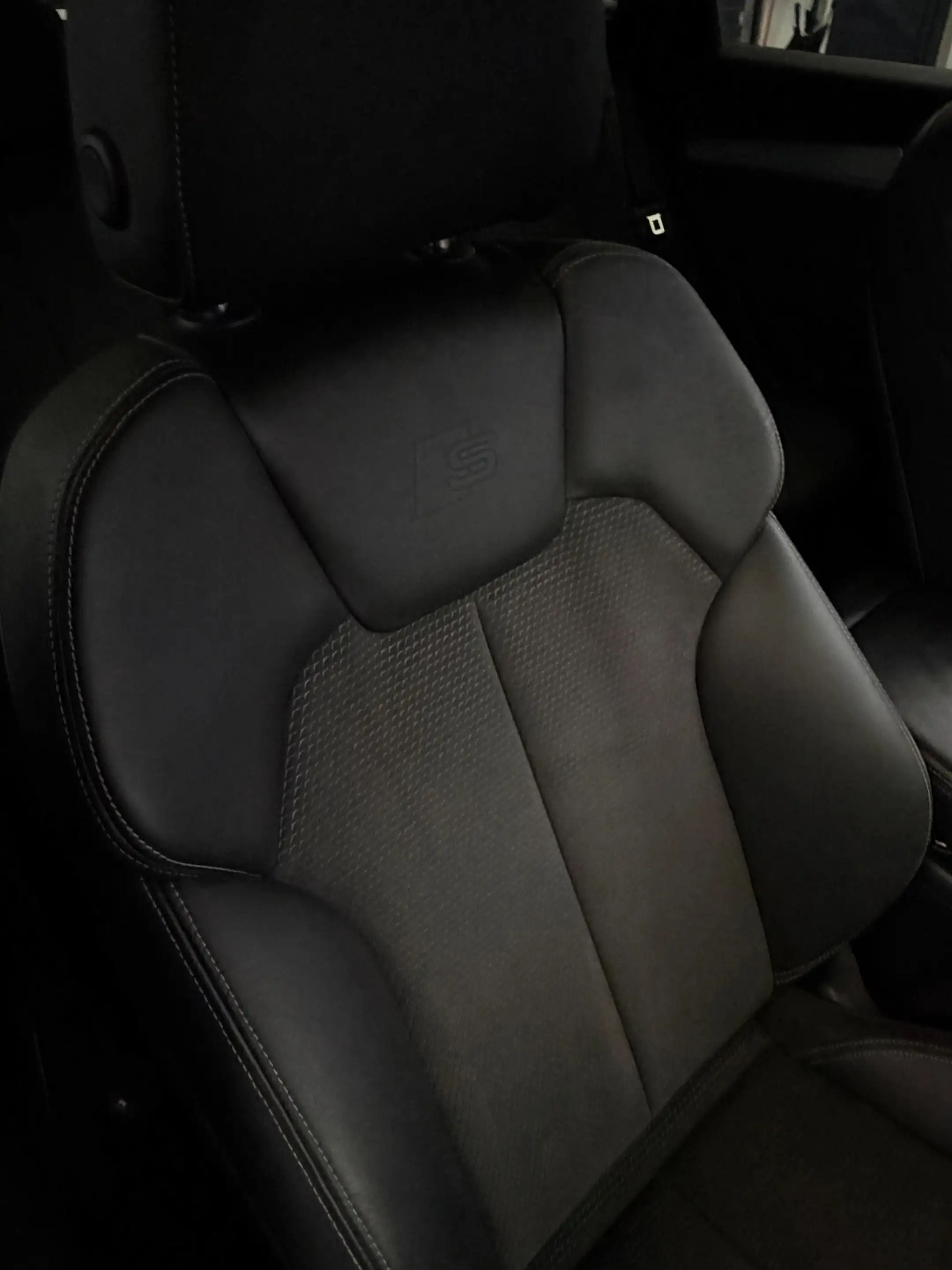 Audi Q5 50 TFSI E Quattro 3x S-Line Competition — photo 39