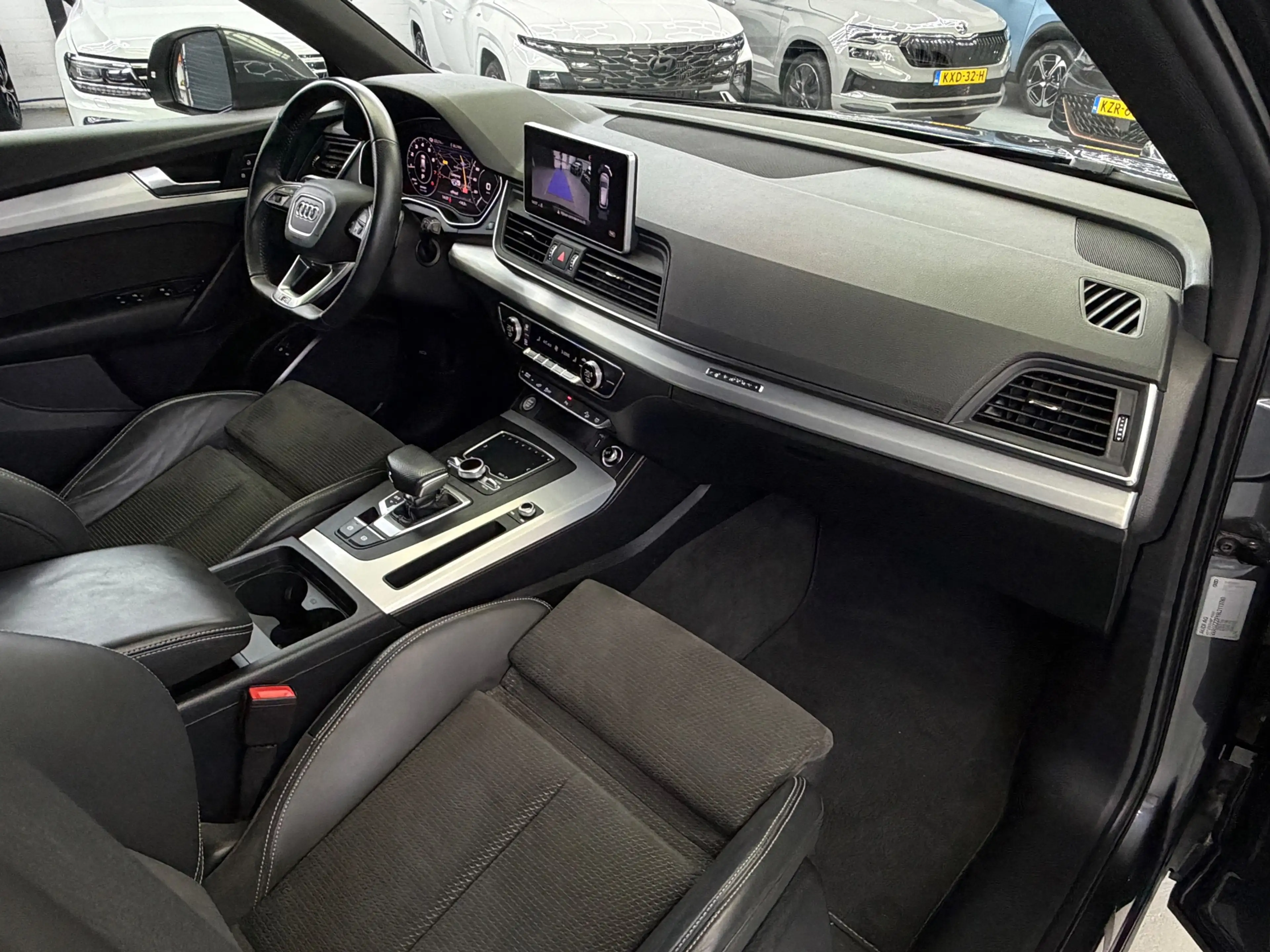 Audi Q5 50 TFSI E Quattro 3x S-Line Competition — photo 25