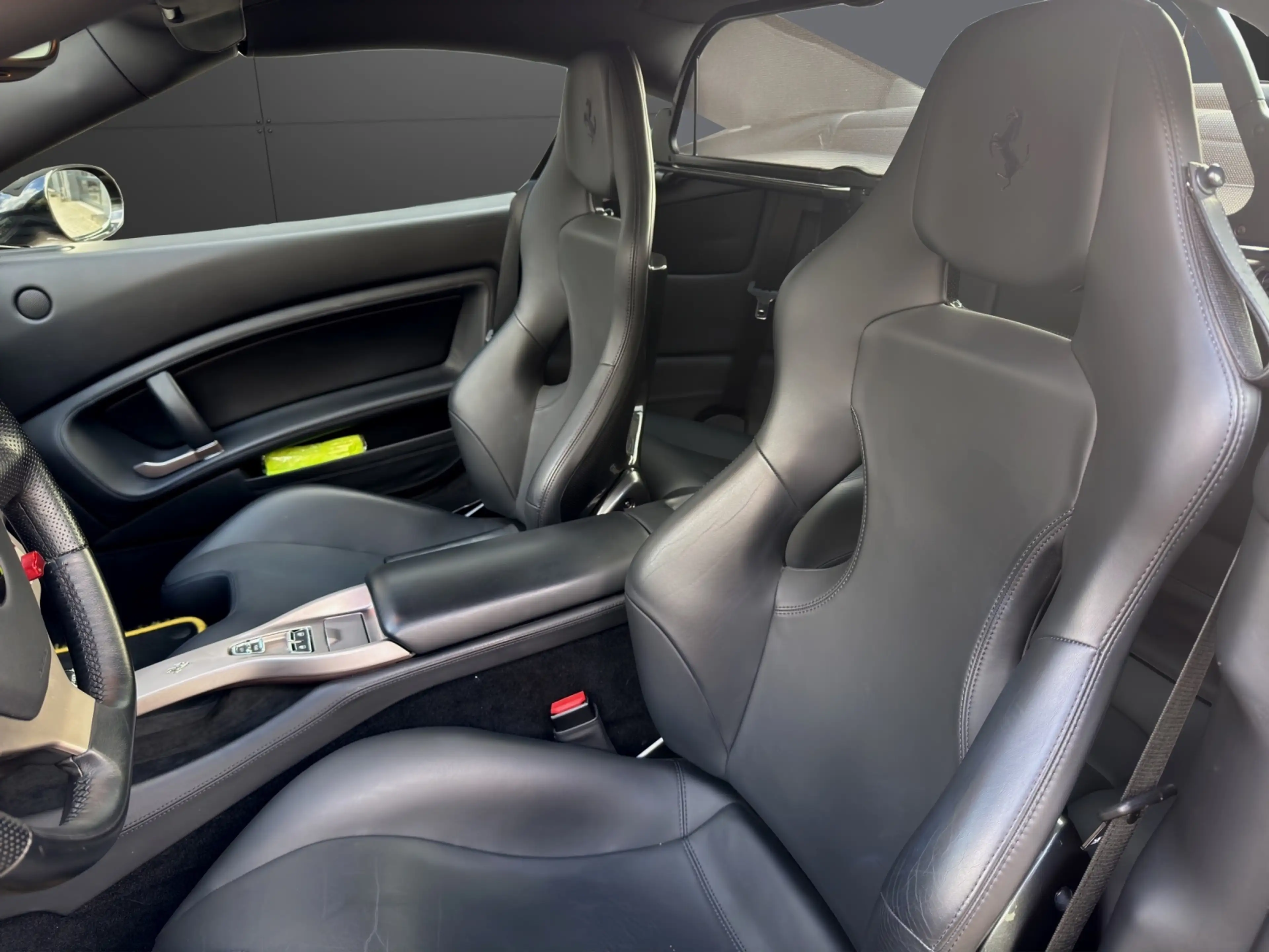 Ferrari California — photo 13