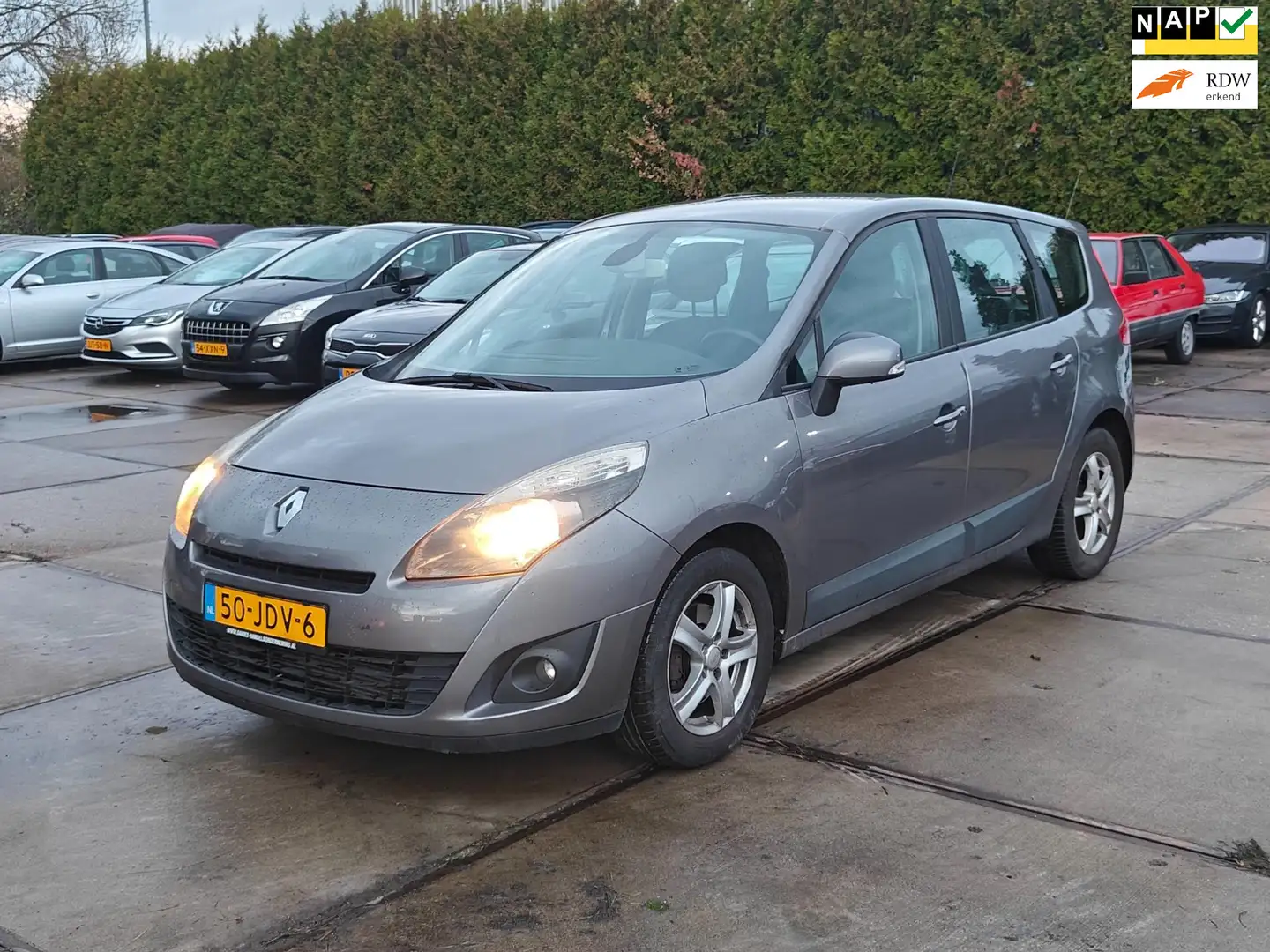 Renault Grand Scenic 1.4 TCe Expression MOTOR DEFECT / Engine BROKEN Šedá - 1