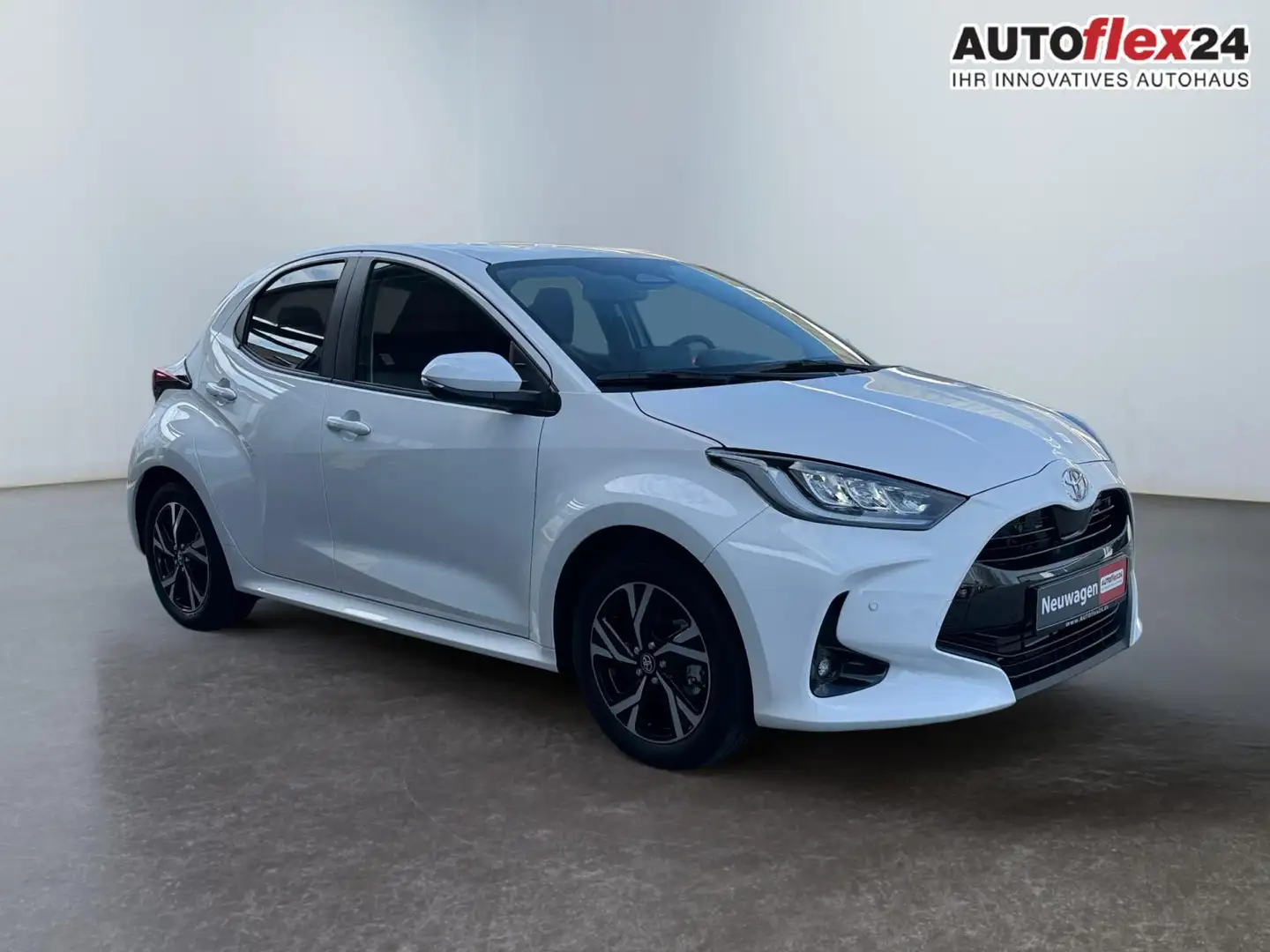Toyota Yaris 1,5 CVT Hybrid Style ACC PDC Kam Spurh 1.5-l-VV... Wit - 1