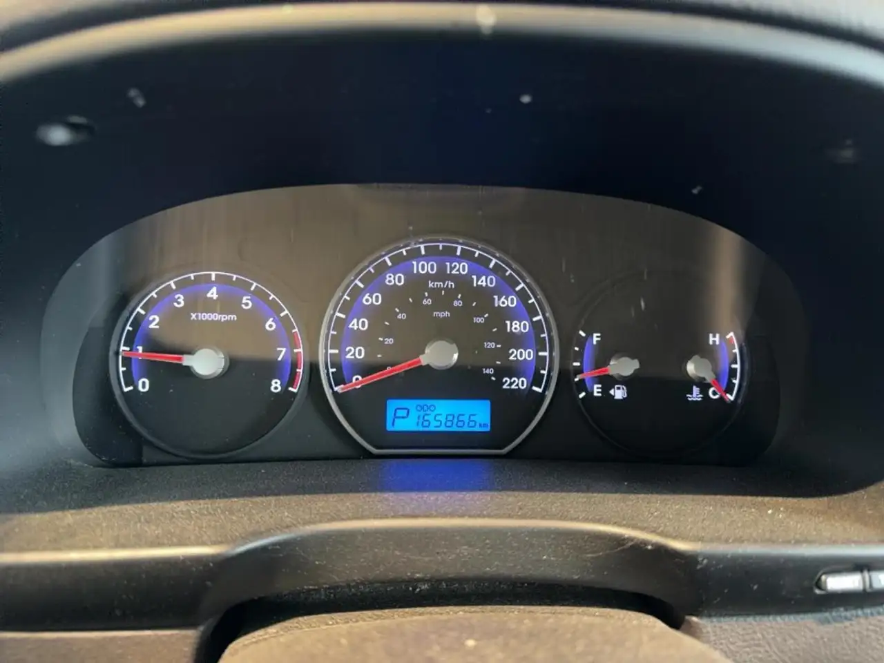 Hyundai SANTA FE снимка Hyundai SANTA FE