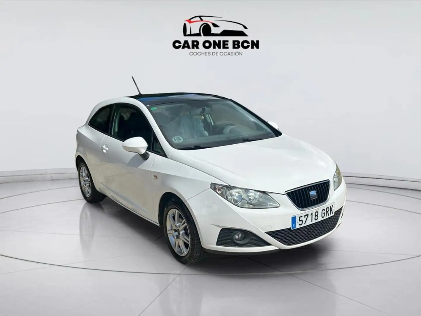 SEAT 1.6 TDI SPORT White - 1