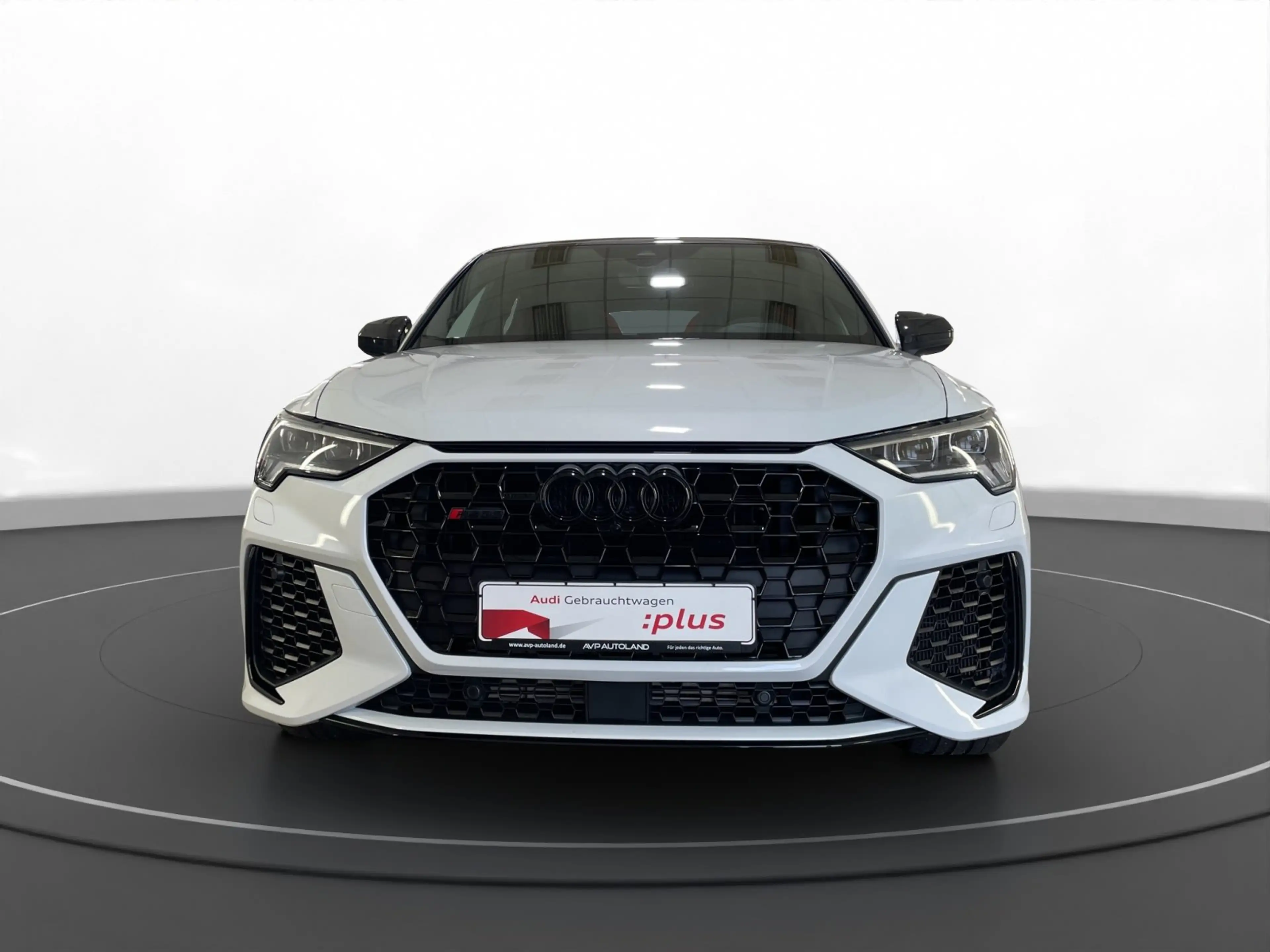 Audi RS Q3 Sportback quattro S tronic Panoramadach — photo 4