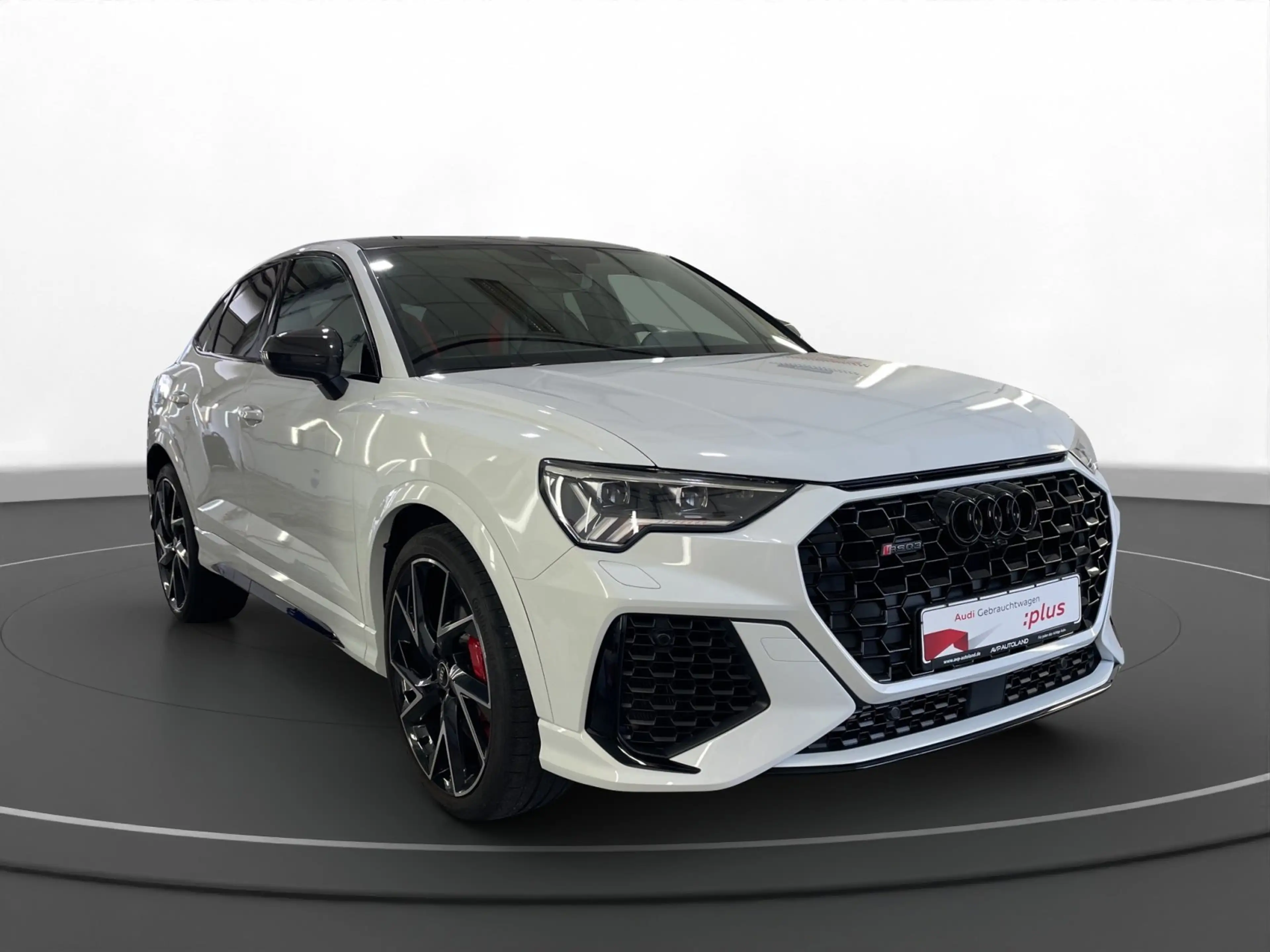 Audi RS Q3 Sportback quattro S tronic Panoramadach — photo 5