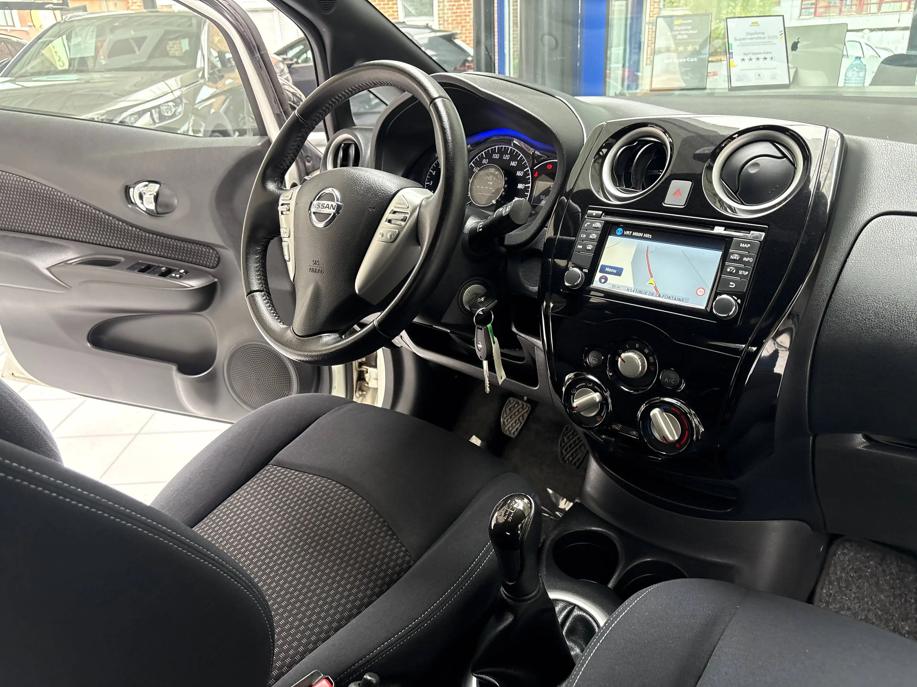 Nissan Note Note 1.2i *N-LINE * GPS * JANTES * SPORT * CARNET * — photo 13