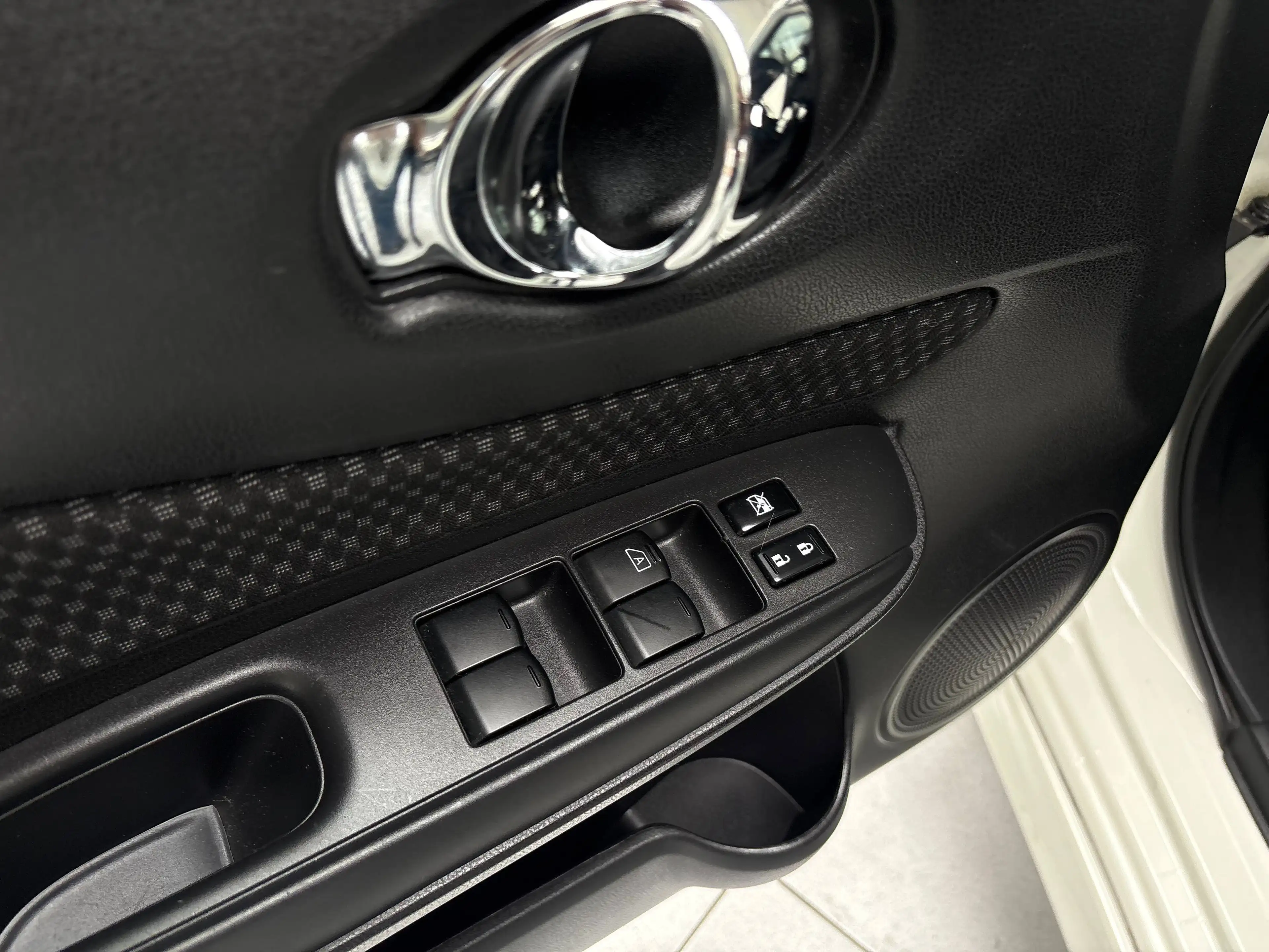 Nissan Note Note 1.2i *N-LINE * GPS * JANTES * SPORT * CARNET * — photo 15