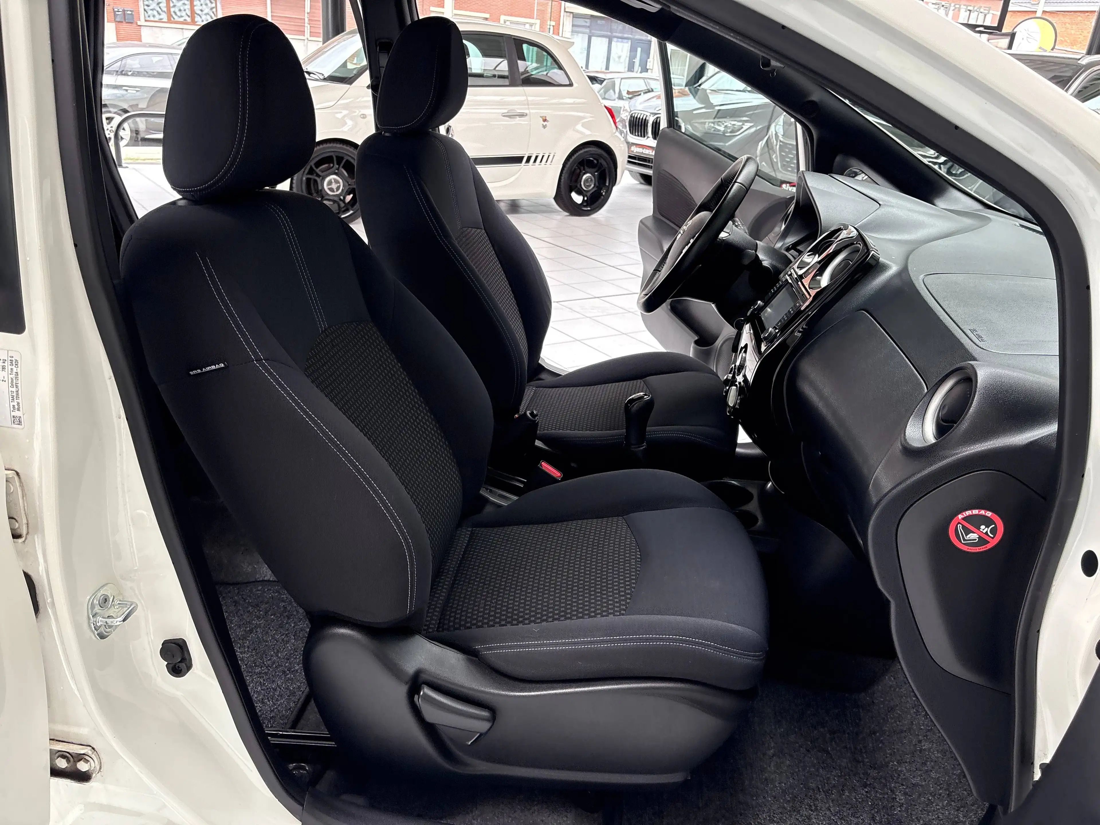 Nissan Note Note 1.2i *N-LINE * GPS * JANTES * SPORT * CARNET * — photo 12