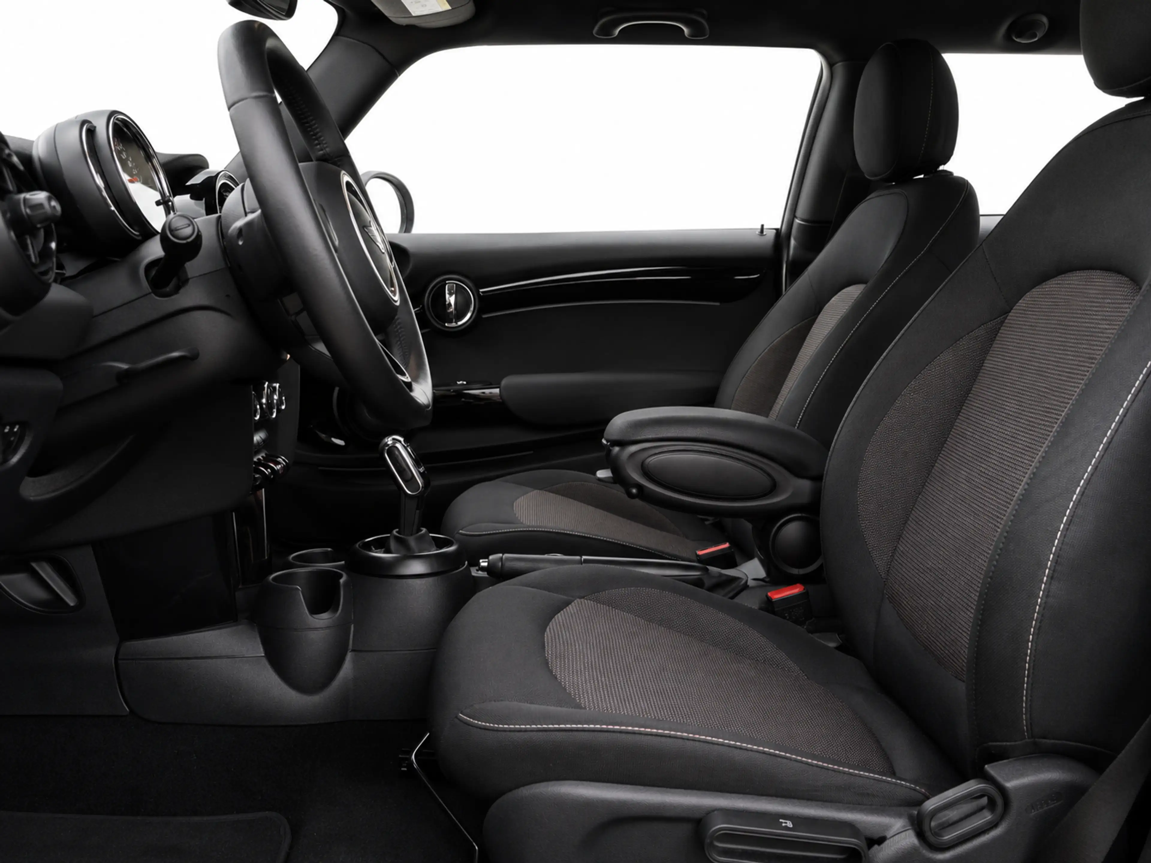 MINI Cooper Essential DCT SHZ+NAVI+LED*TOP* — photo 8