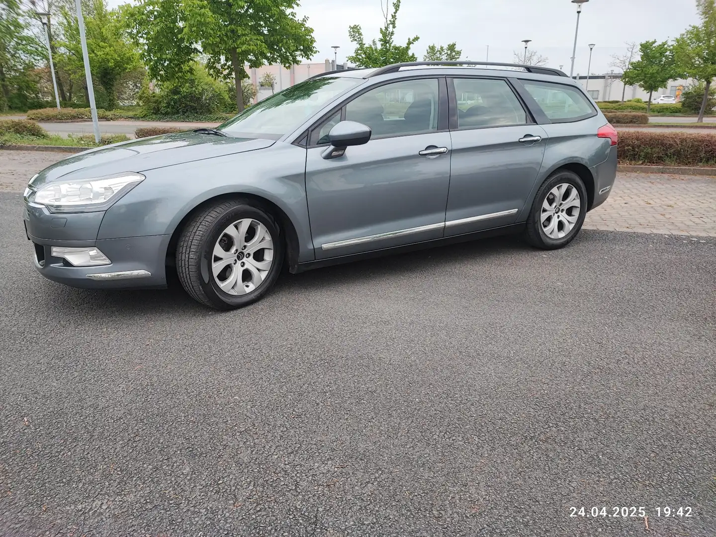 Citroen C5 Tourer HDi 140 FAP Selection - 2