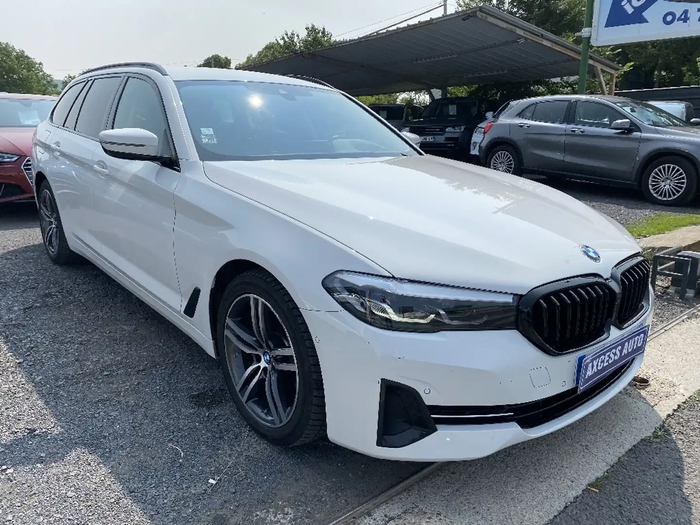 BMW 520 520d xDrive 190 ch BVA8 - 2