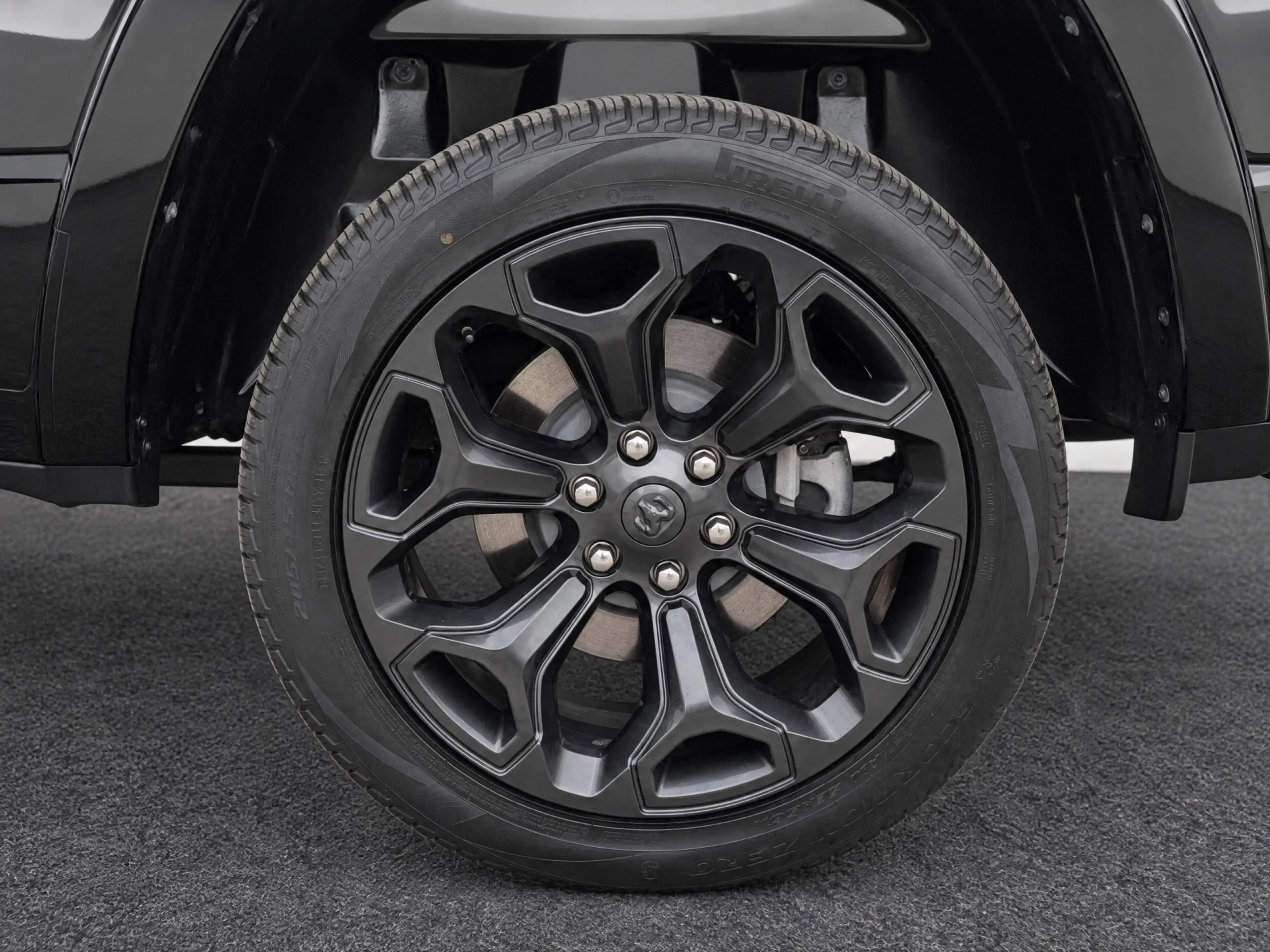 Dodge RAM 1500 5.7 V8 4x4 Crew Cab Limited | Ramboxen | Mult — photo 11