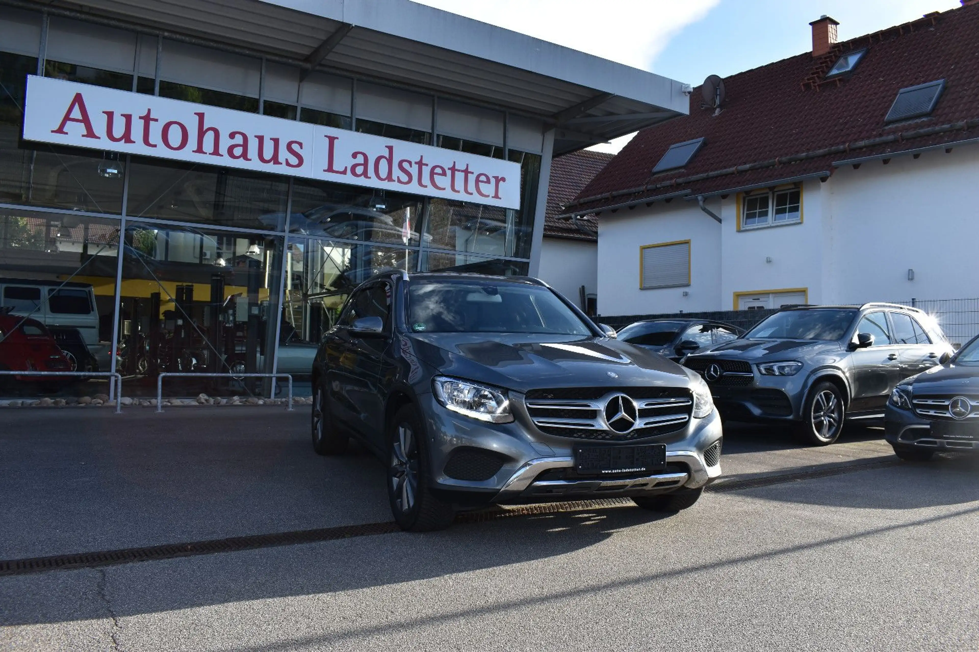 Mercedes-Benz GLC 250 d*4-Matic*Leder*Burmester*Navi*LED* — photo 2
