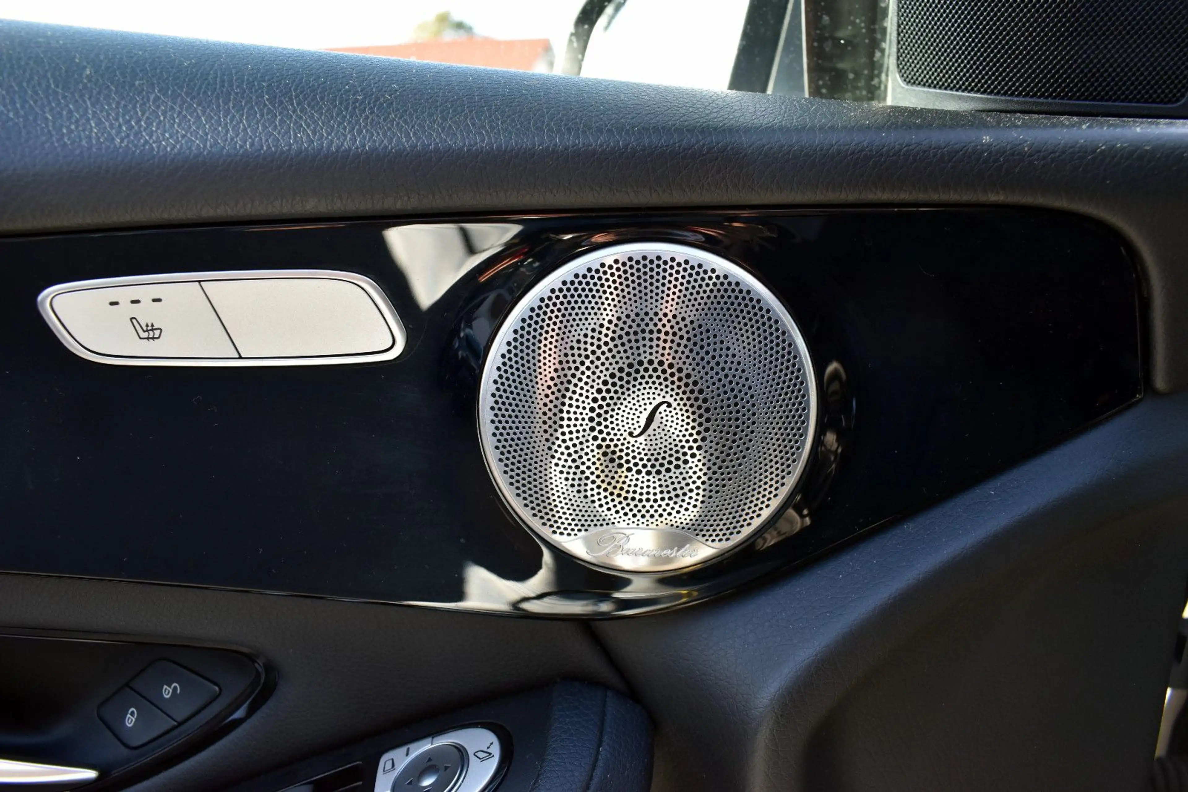Mercedes-Benz GLC 250 d*4-Matic*Leder*Burmester*Navi*LED* — photo 7