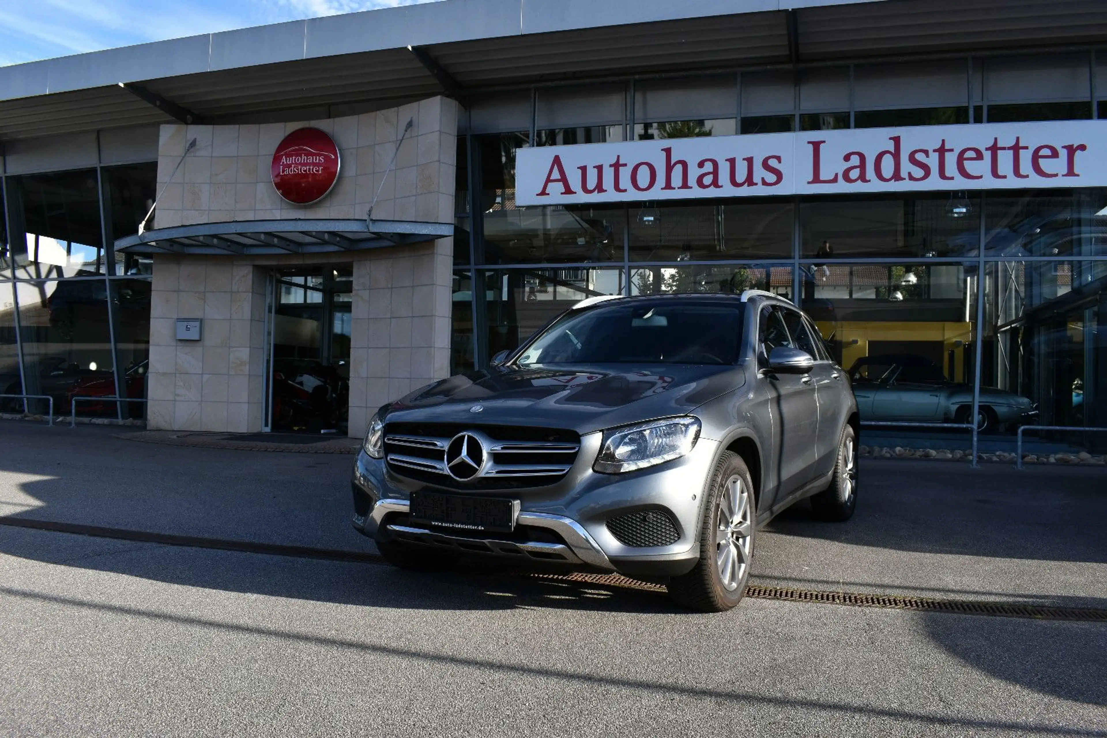 Mercedes-Benz GLC 250 d*4-Matic*Leder*Burmester*Navi*LED*