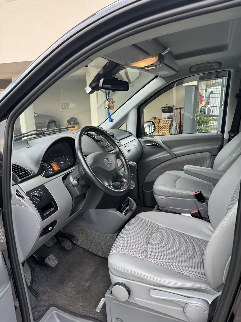 Mercedes-Benz Viano Trend kompakt 2,0 CDI Schwarz - 2